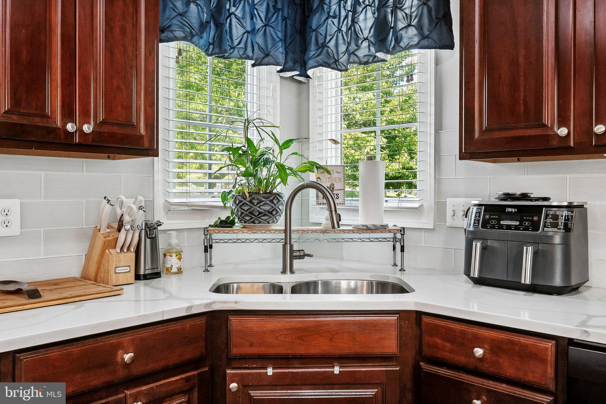 PORT POTOMAC - Residential