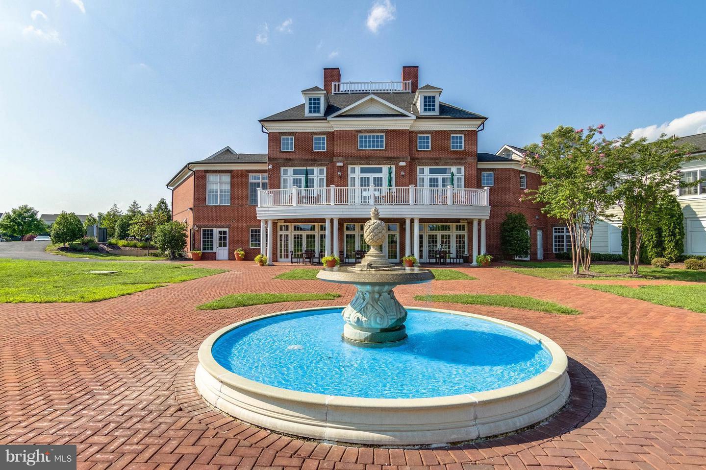 PORT POTOMAC - Residential