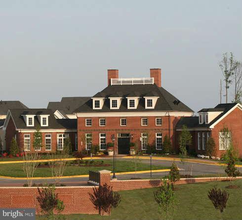 PORT POTOMAC - Residential