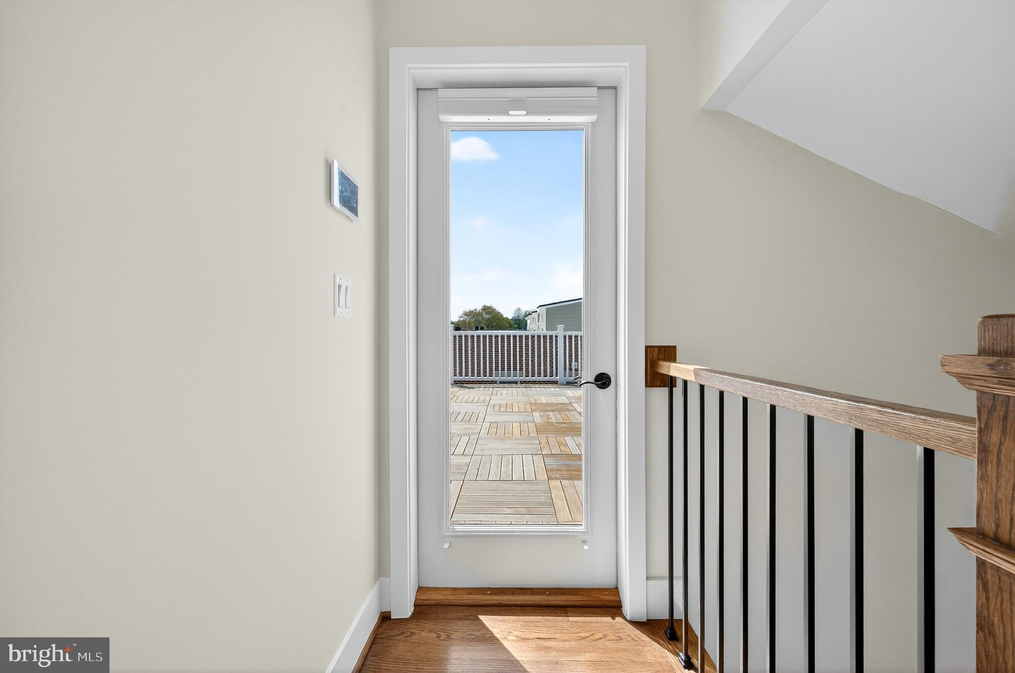 CADENCE ON CENTER - Residential