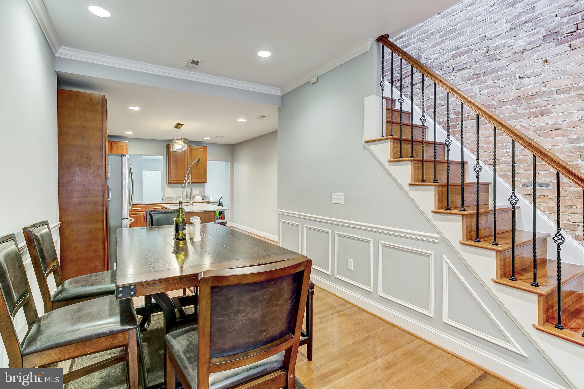 HIGHLANDTOWN - Residential
