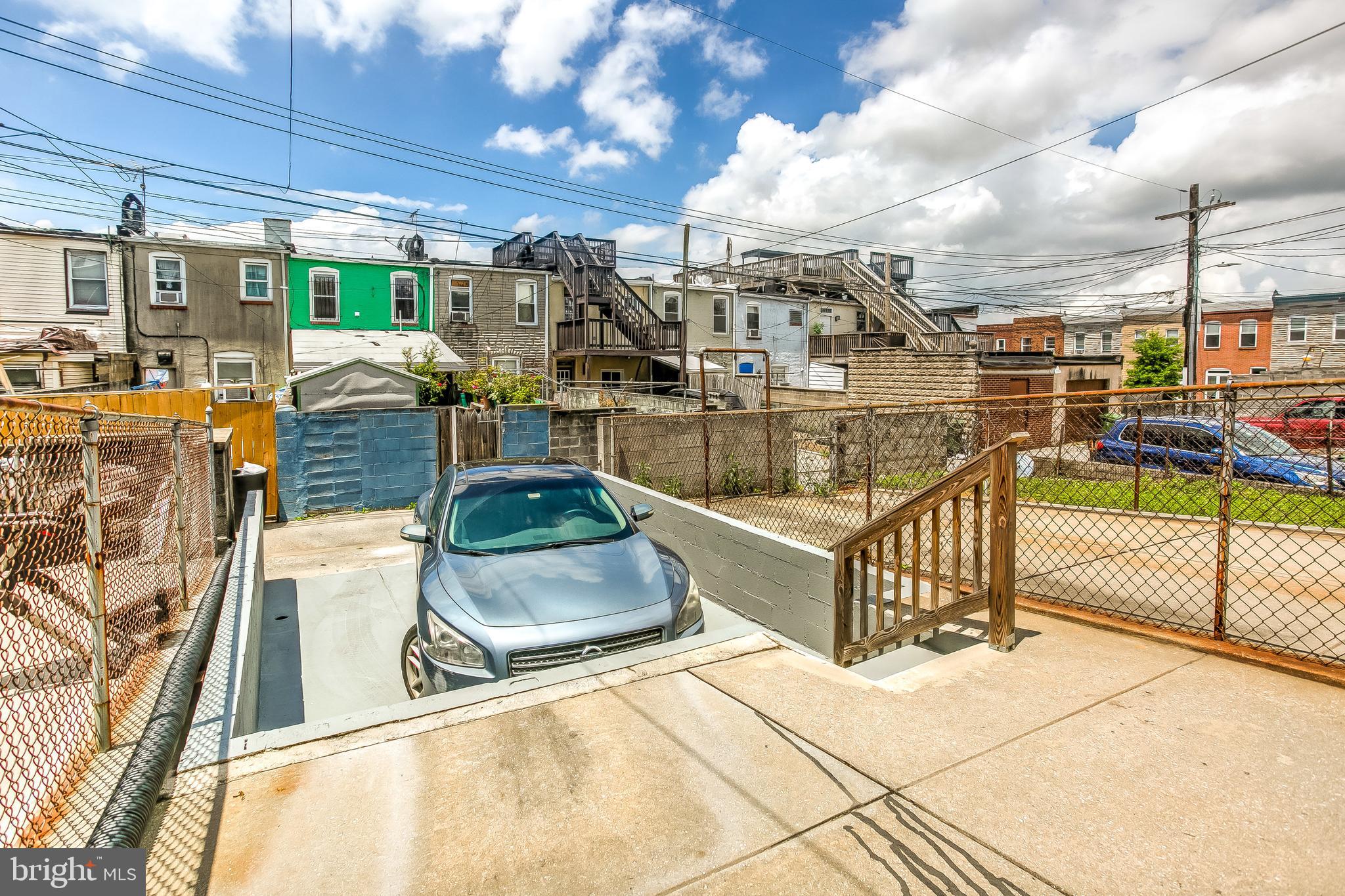 HIGHLANDTOWN - Residential