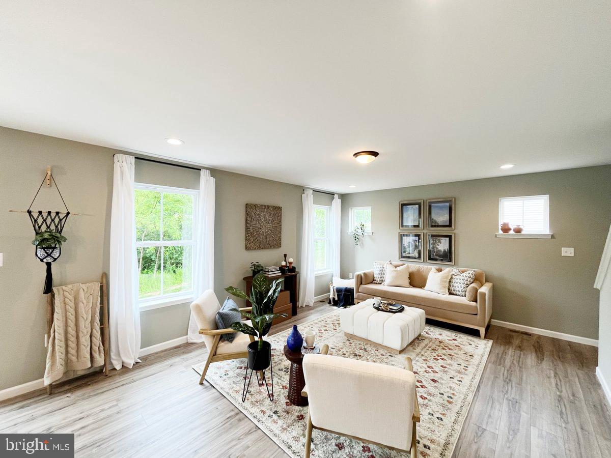 STONE MILL ESTATES - Residential