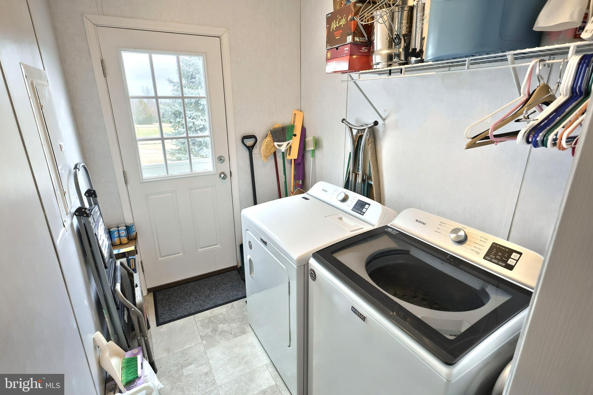 EAGLE VIEW MOBILE HOME PK - Residential