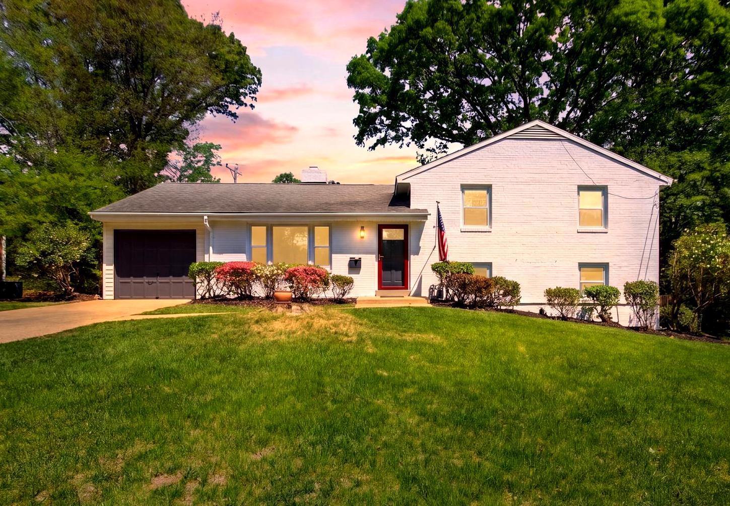 WEST SPRINGFIELD - Residential