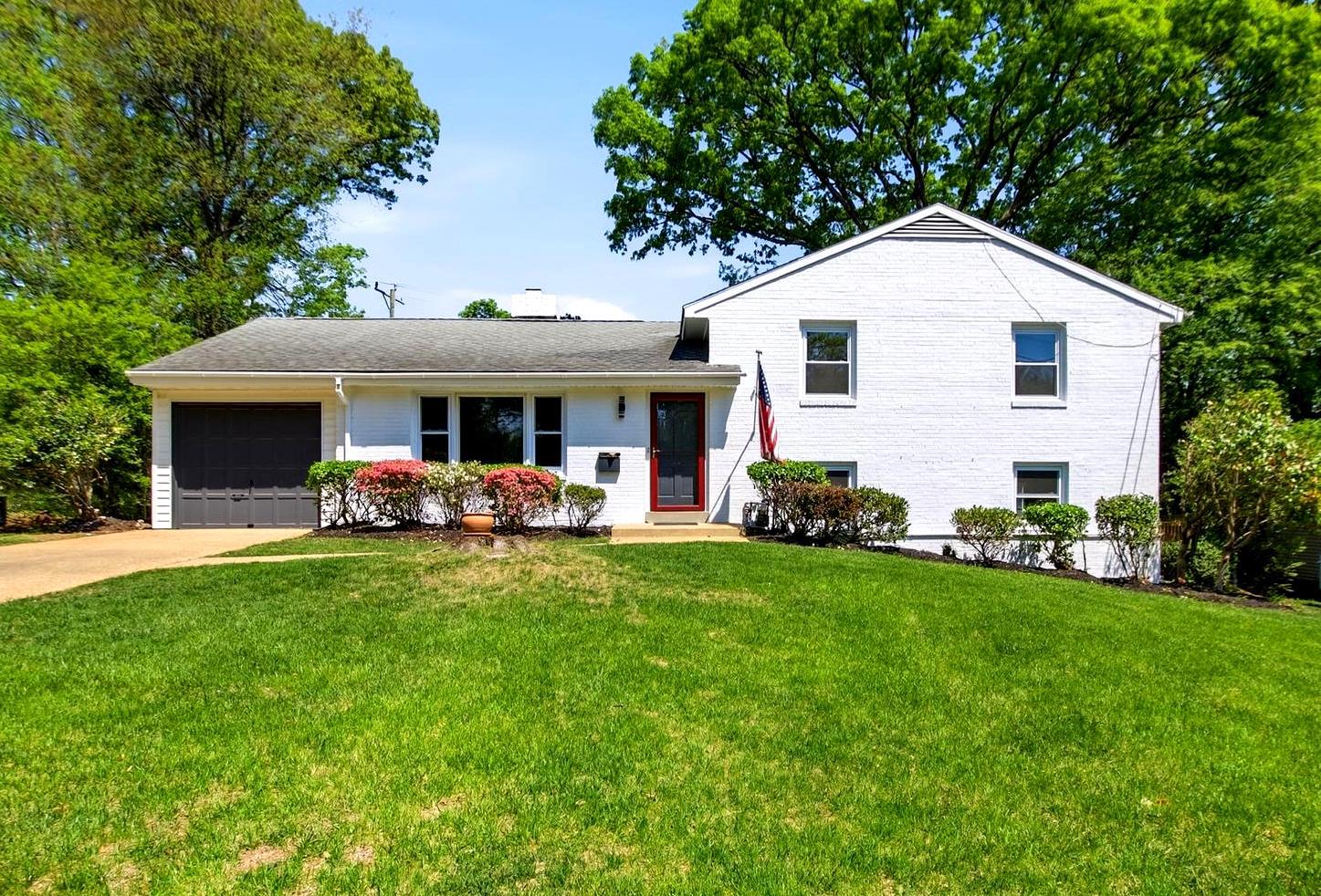 WEST SPRINGFIELD - Residential