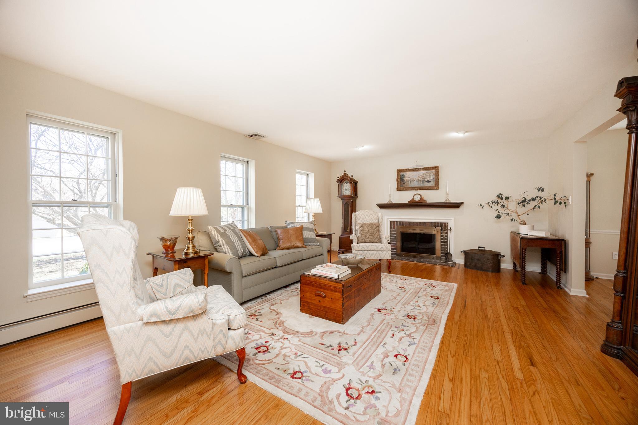 MERLIN HILLS - Residential