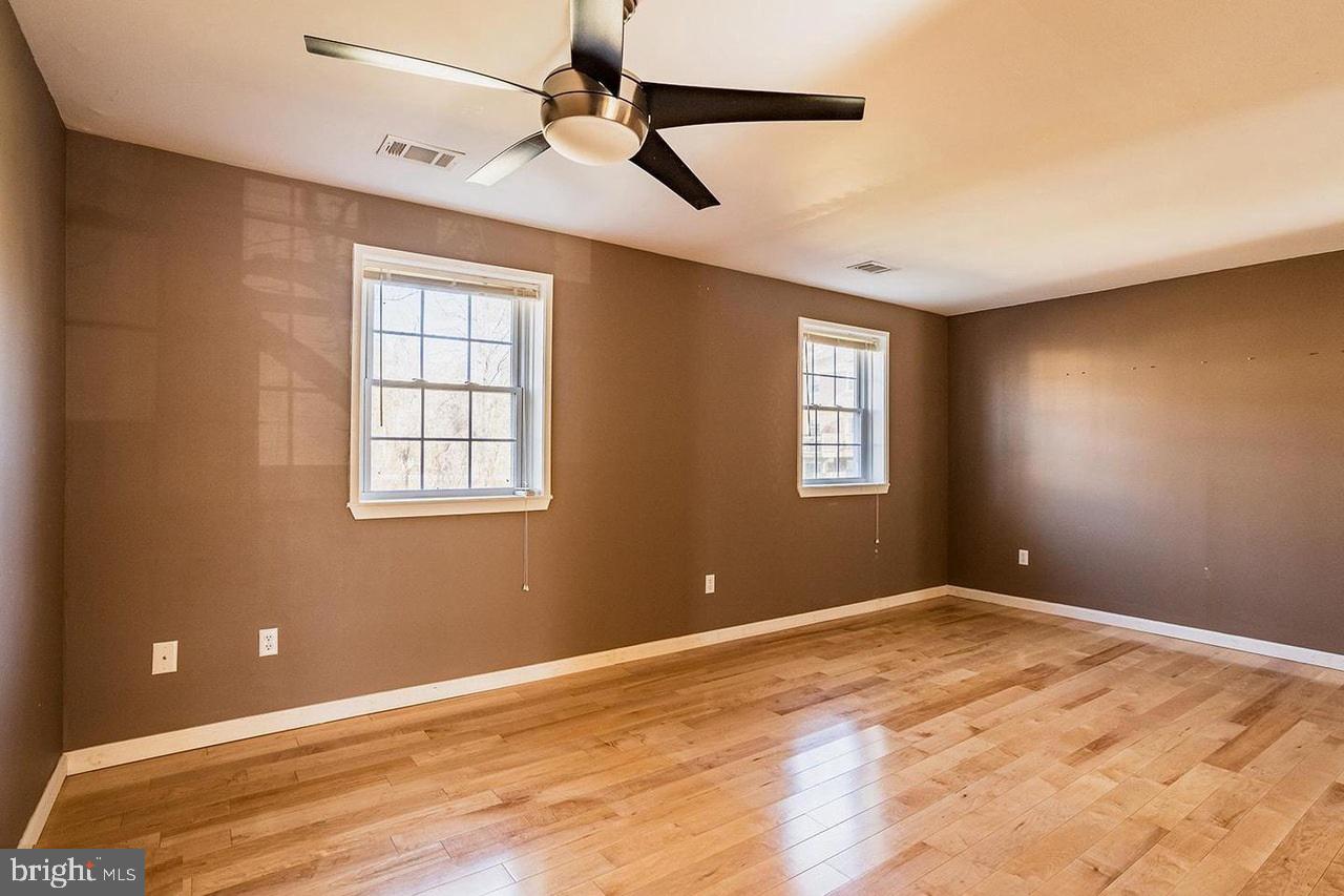 FOREST WALK - Residential Lease