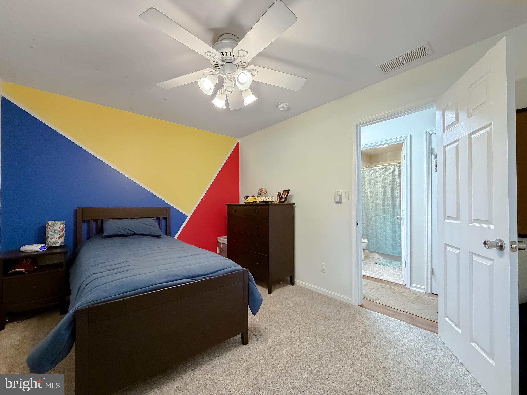 ESPERANZA FARMS - Residential