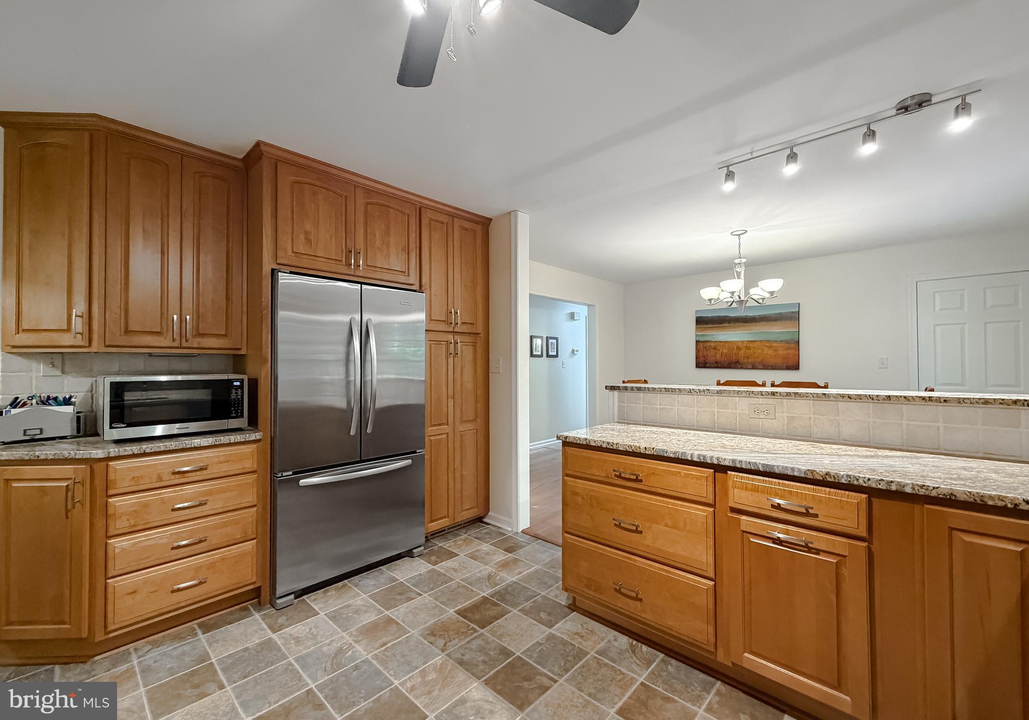 ESPERANZA FARMS - Residential