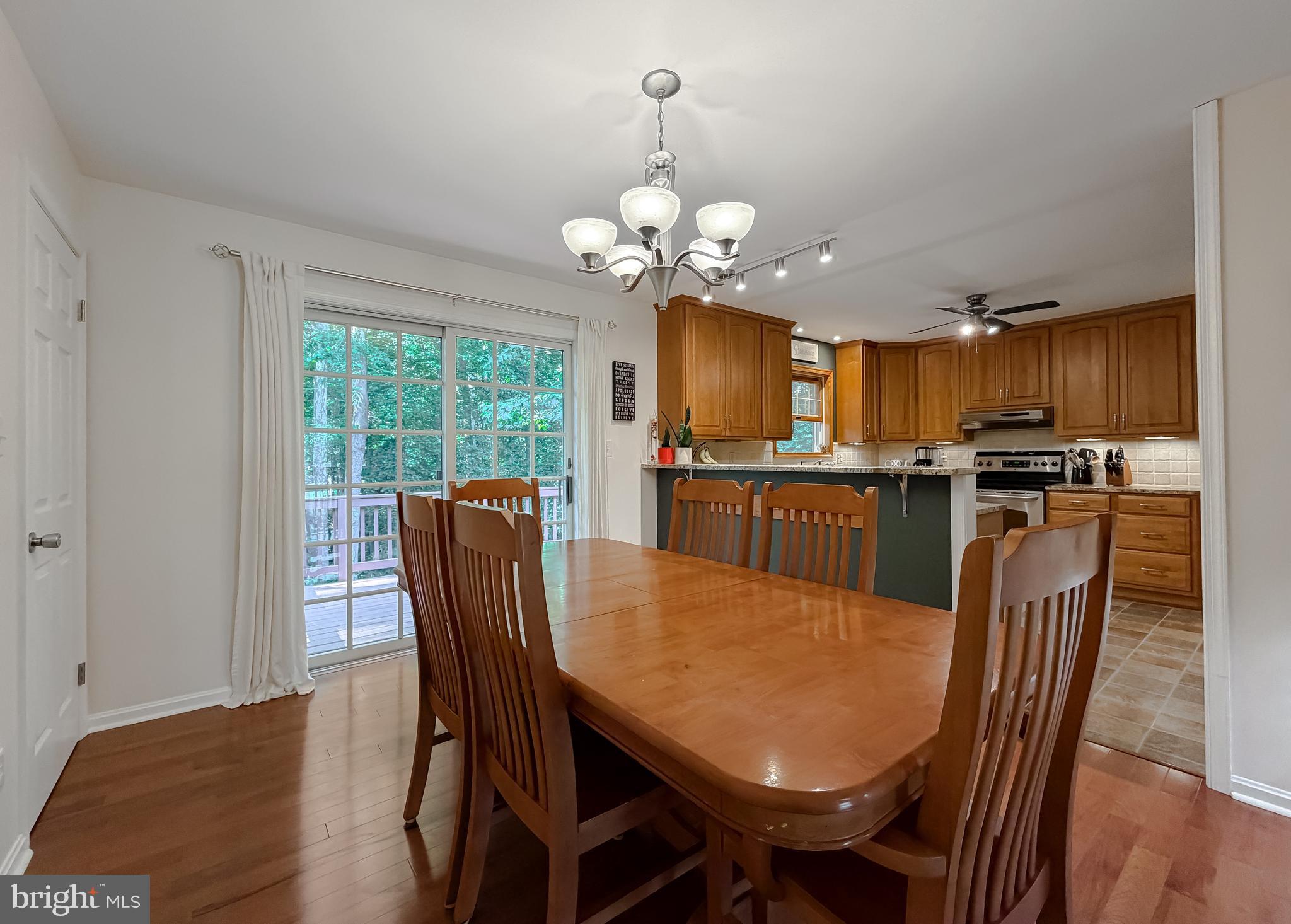 ESPERANZA FARMS - Residential