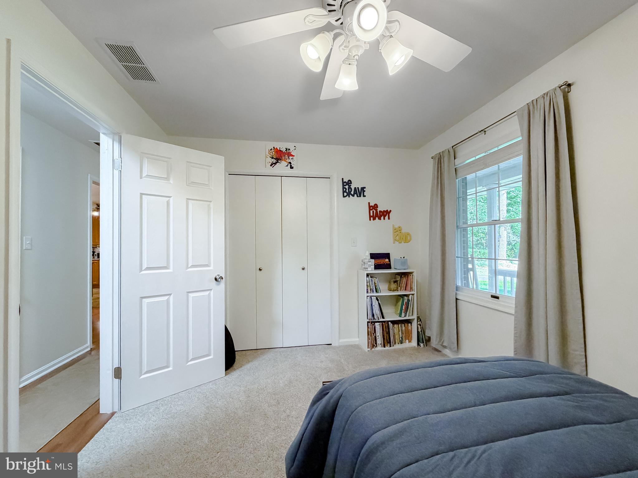 ESPERANZA FARMS - Residential