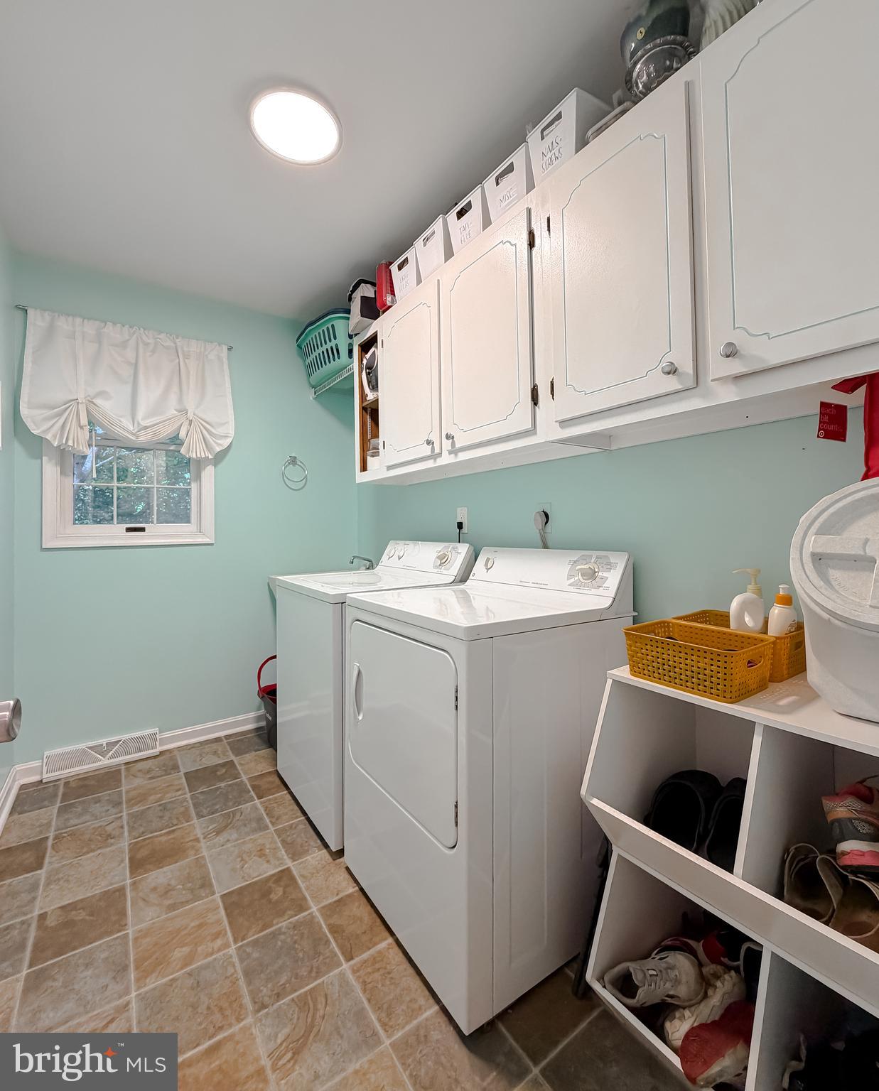 ESPERANZA FARMS - Residential