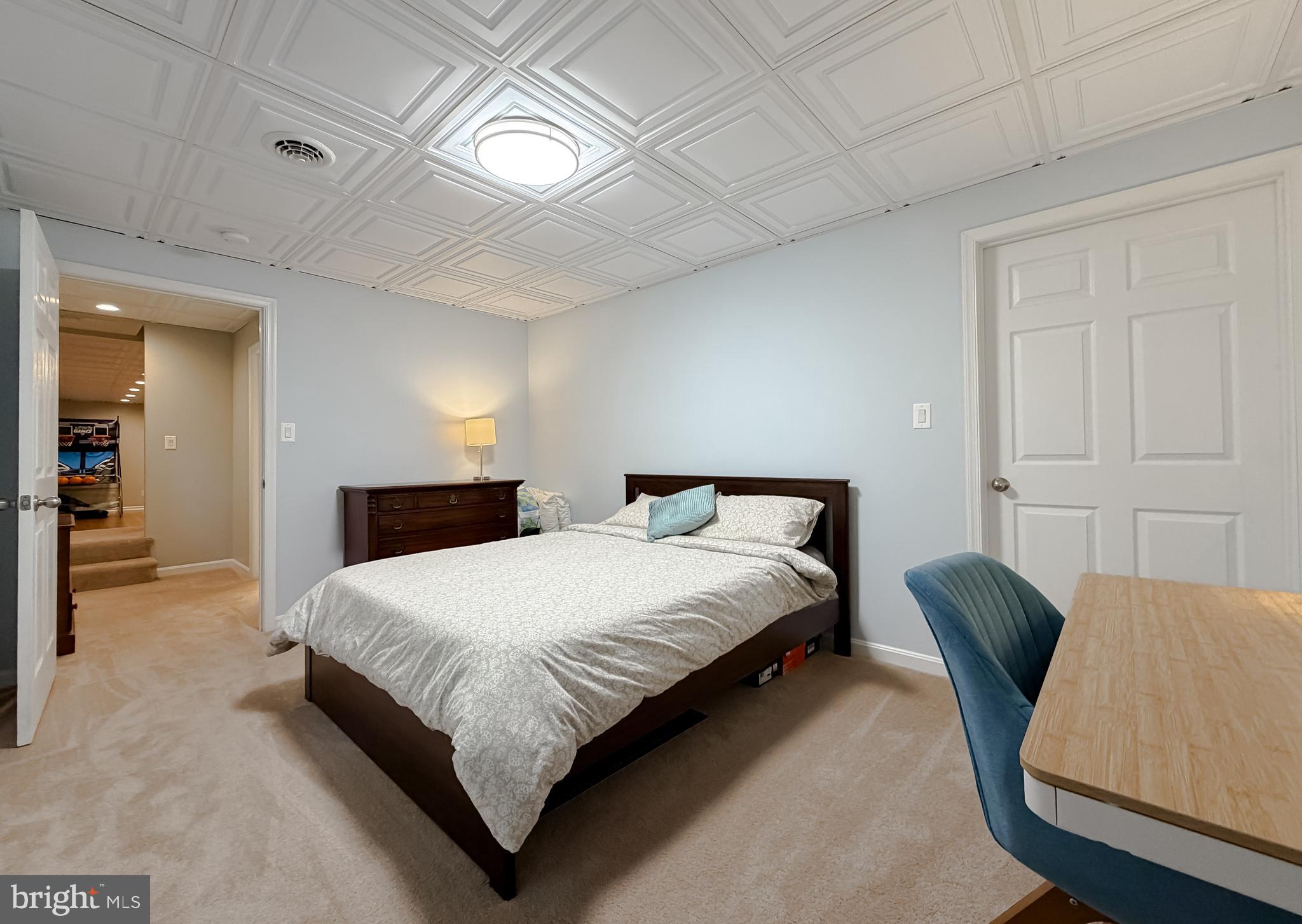 ESPERANZA FARMS - Residential