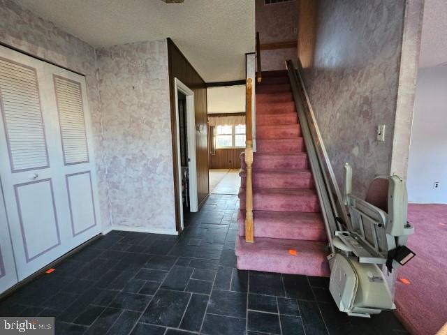 BUSTLETON - Residential