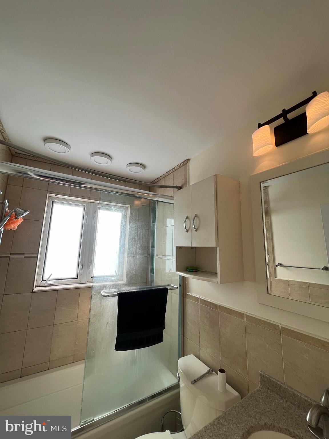 CAVALIER HOMES - Residential Lease