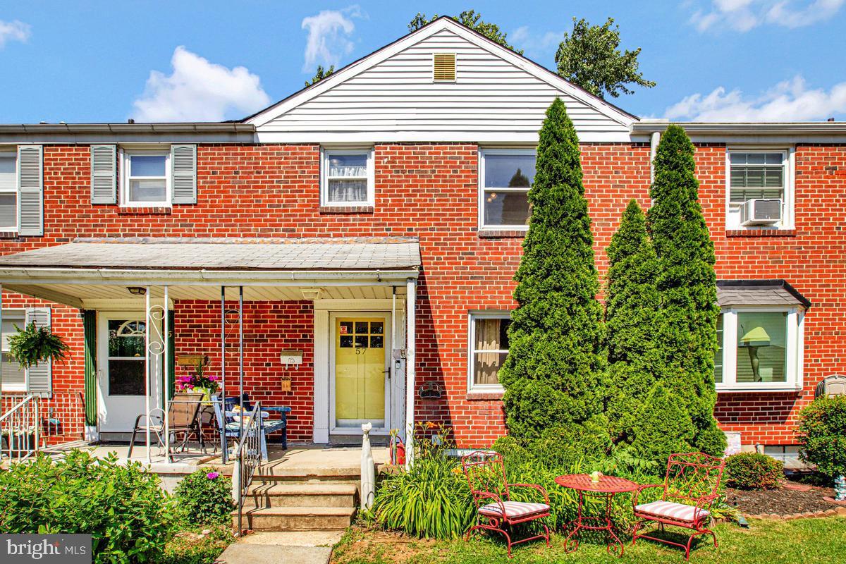 Welcome to this charming and updated brick townhouse offering approximately 1,400+ sq ft. This well-maintained home features numerous upgrades, boasts significant character, and is located in the desirable Mount Ridge community. Inside, you’ll find hardwood floors, a spacious living room, a stunning custom gourmet kitchen, and a brand new full bathroom. The basement is now fully-finished, equipped with a brand new washer & dryer, and new flooring. Conveniently located near shopping, restaurants, top-rated schools, and major commuter routes, this home offers both comfort and convenience in a sought-after Catonsville location. Perfect for a range of buyers seeking a true MOVE-IN READY and custom-renovated home!