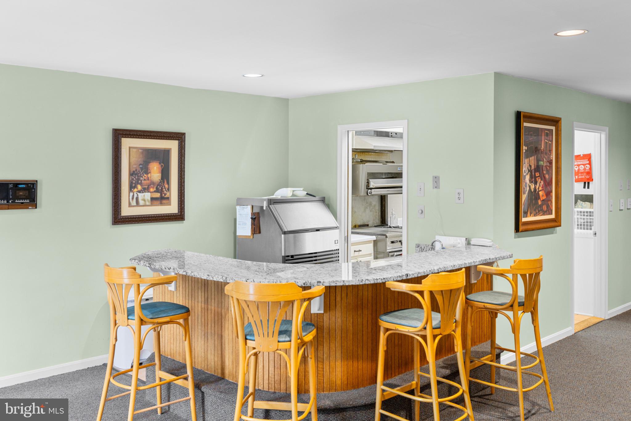 SUMMERLAKE - Residential