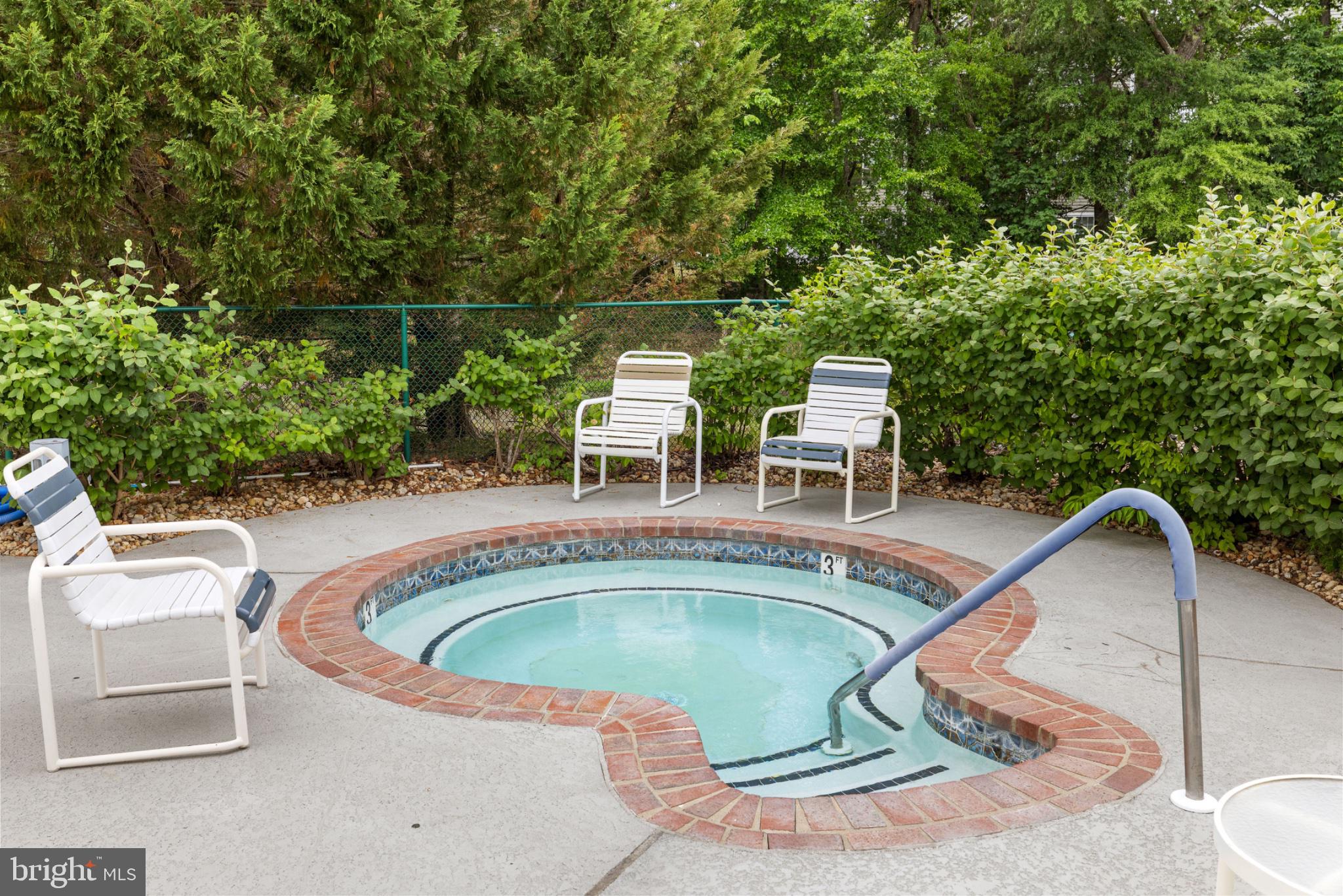 SUMMERLAKE - Residential