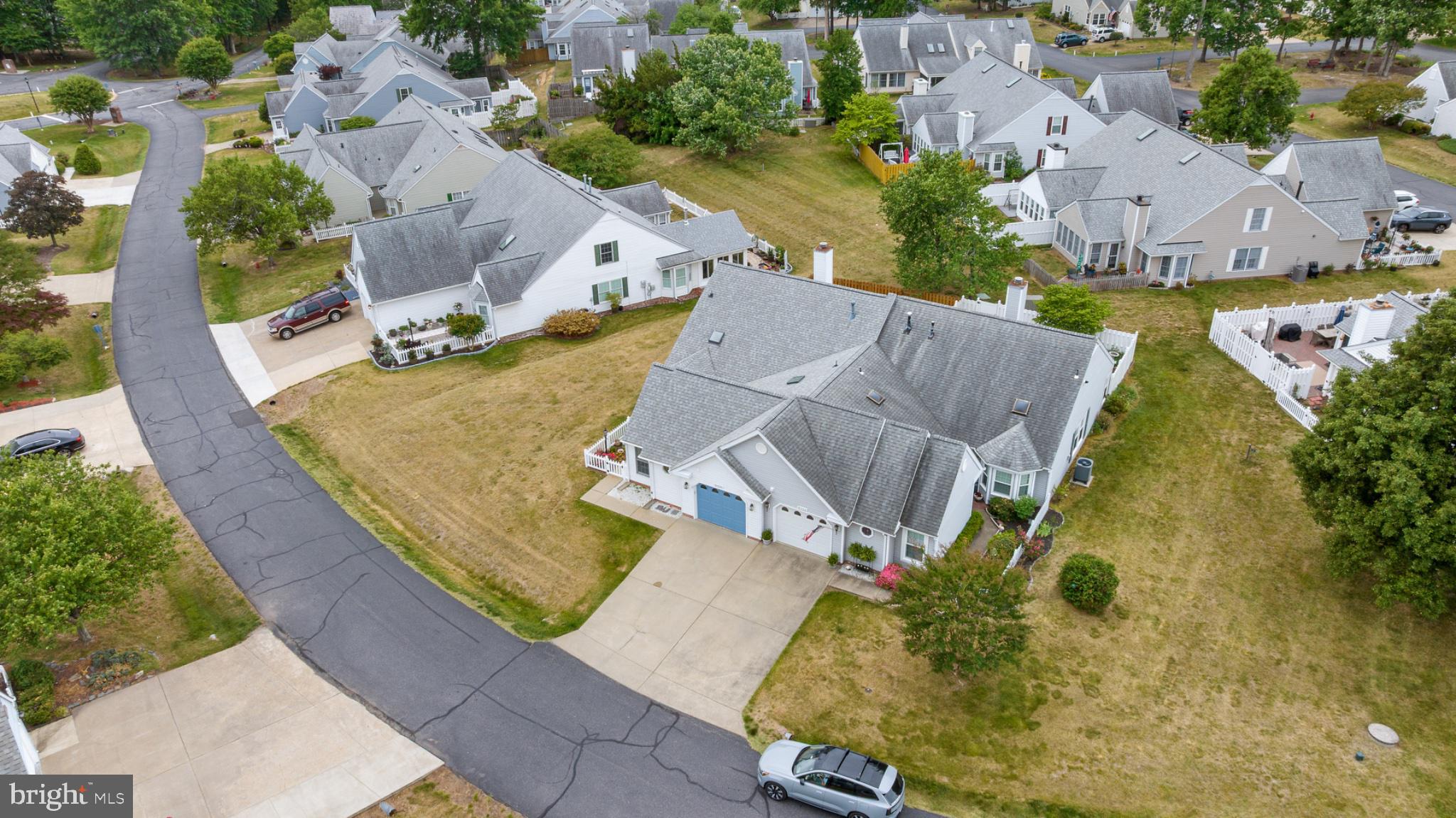 SUMMERLAKE - Residential