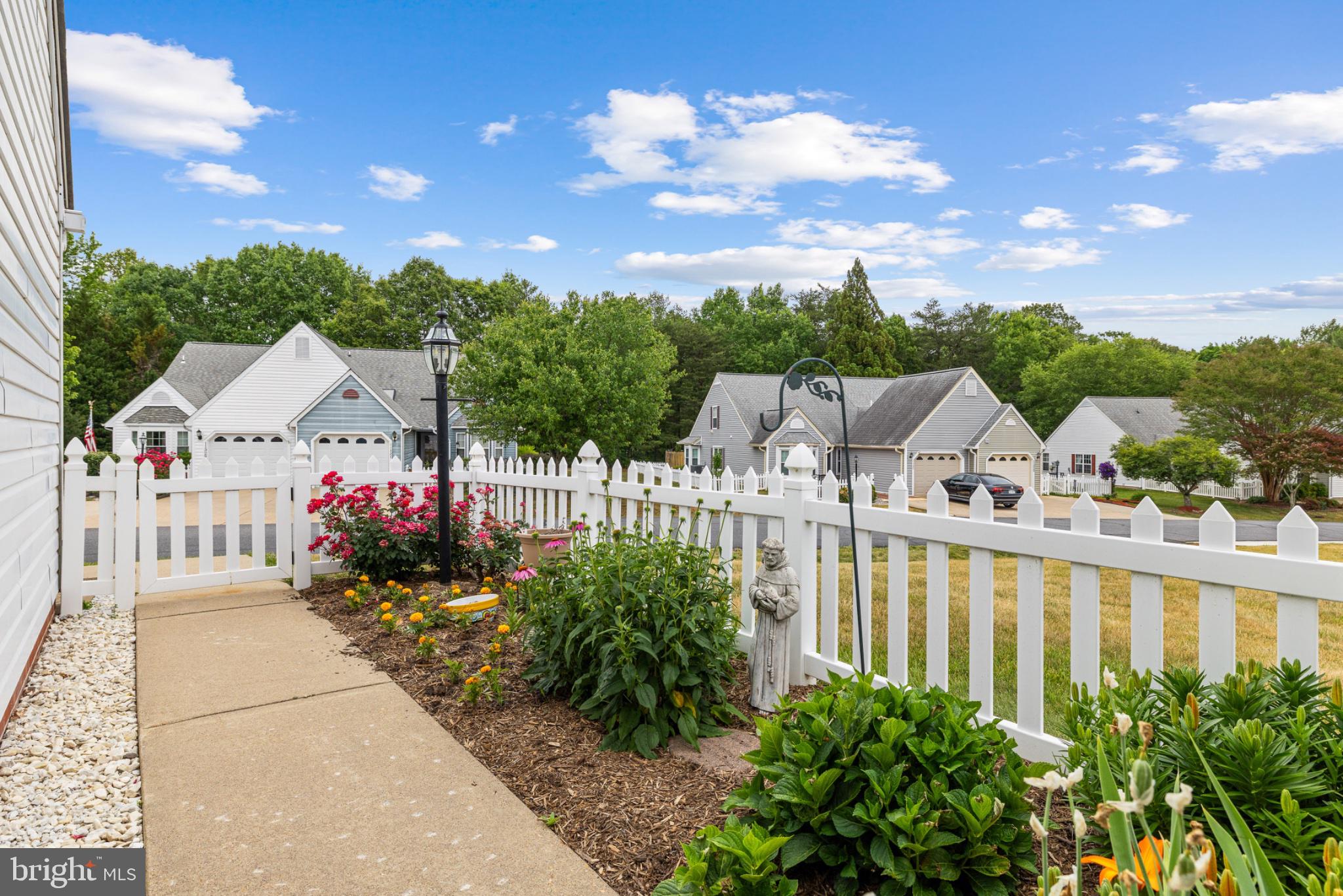 SUMMERLAKE - Residential
