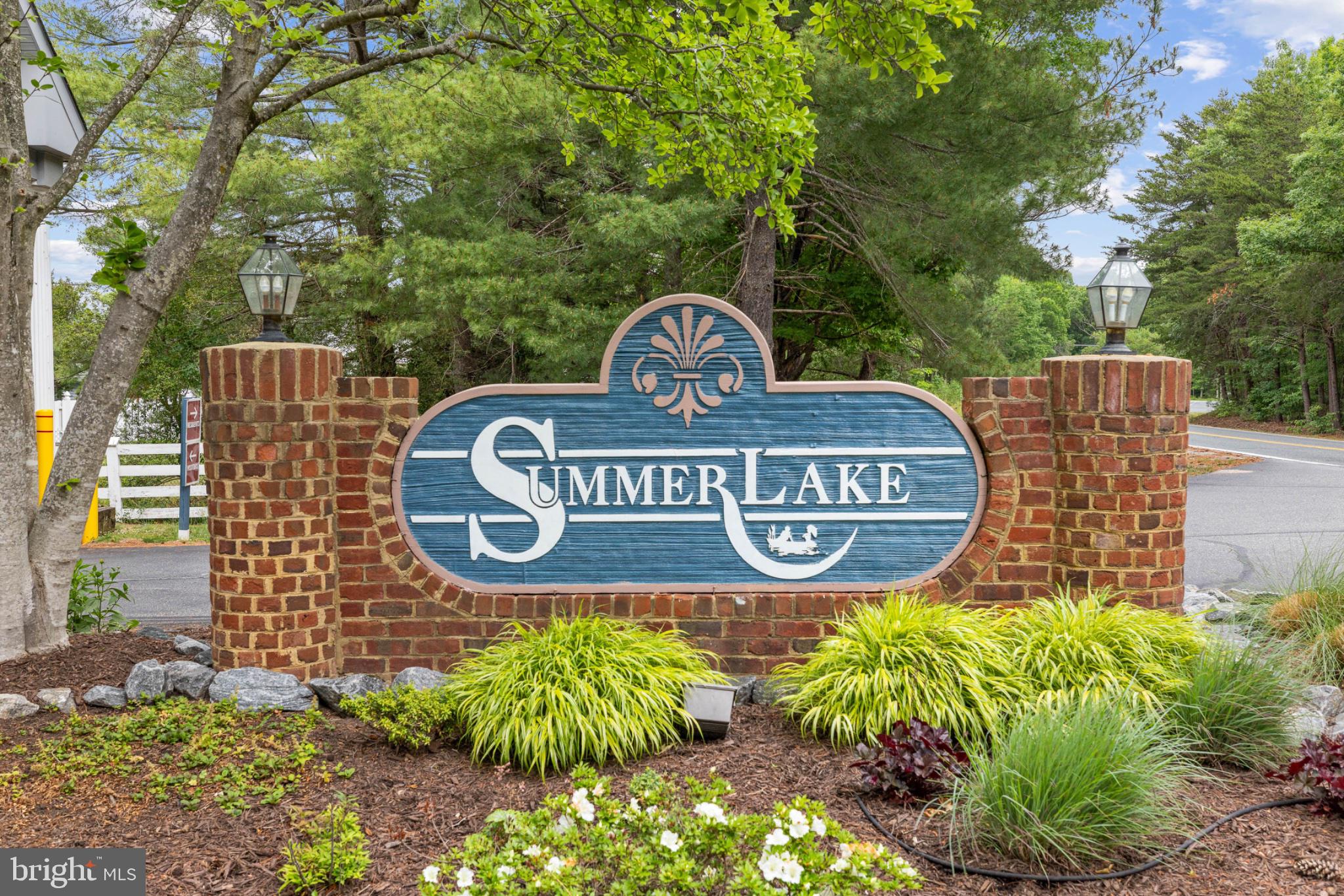 SUMMERLAKE - Residential