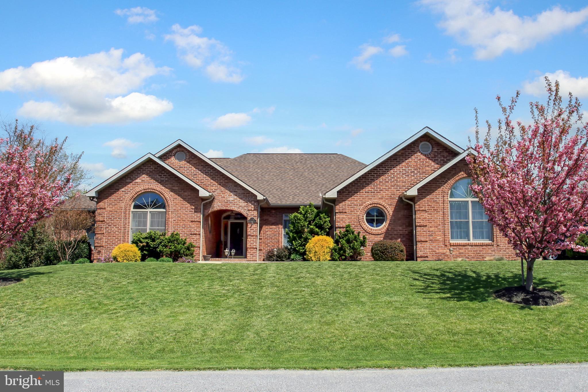 FOUNTAIN HEAD - Residential