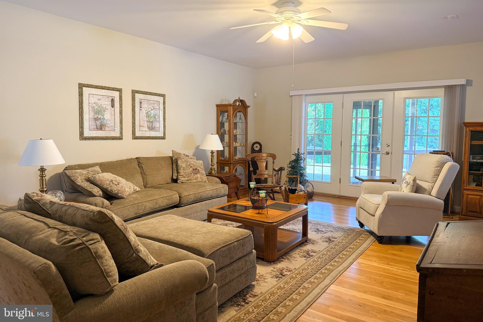FOUNTAIN HEAD - Residential