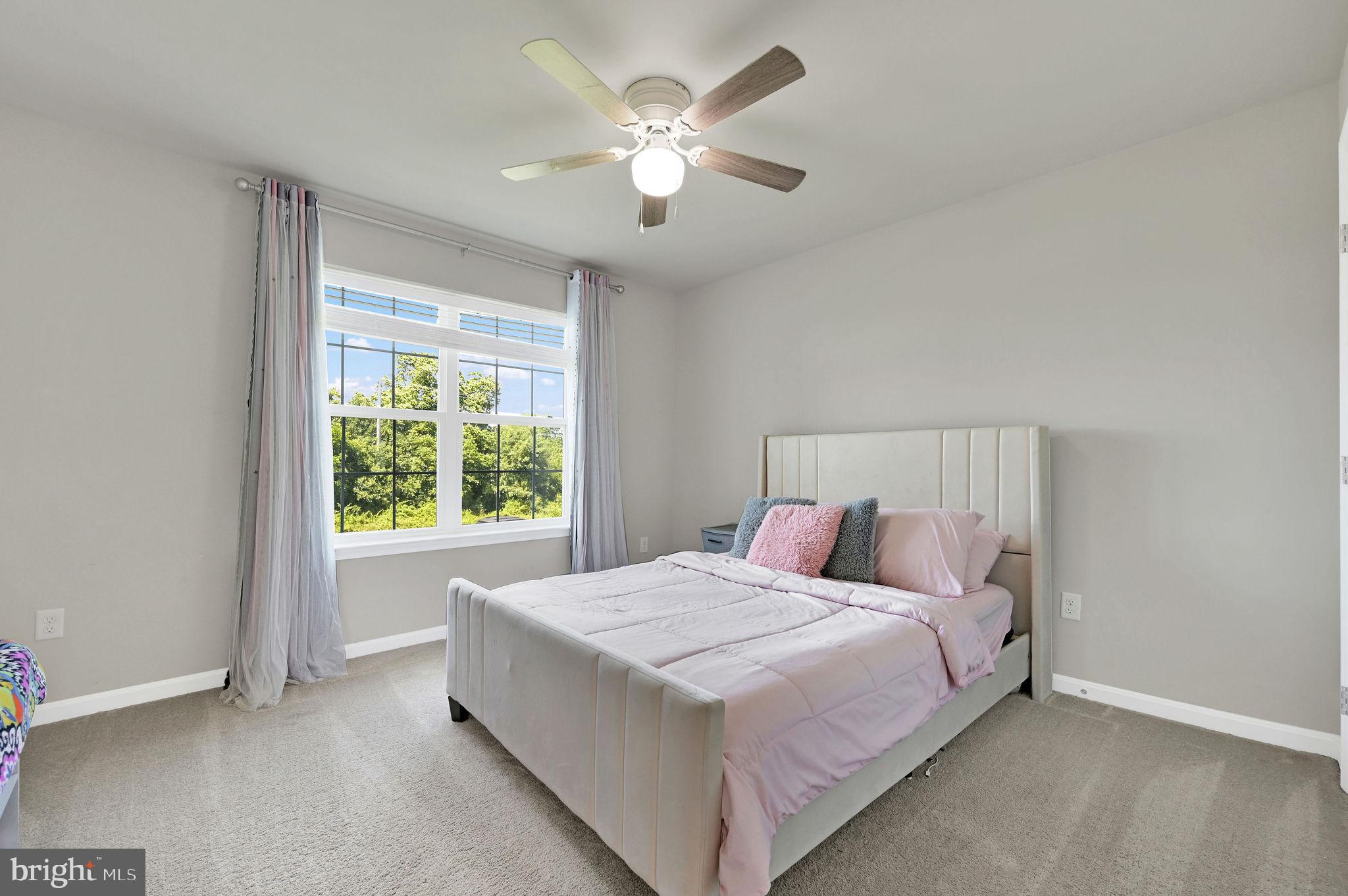 BIG OAK - Residential
