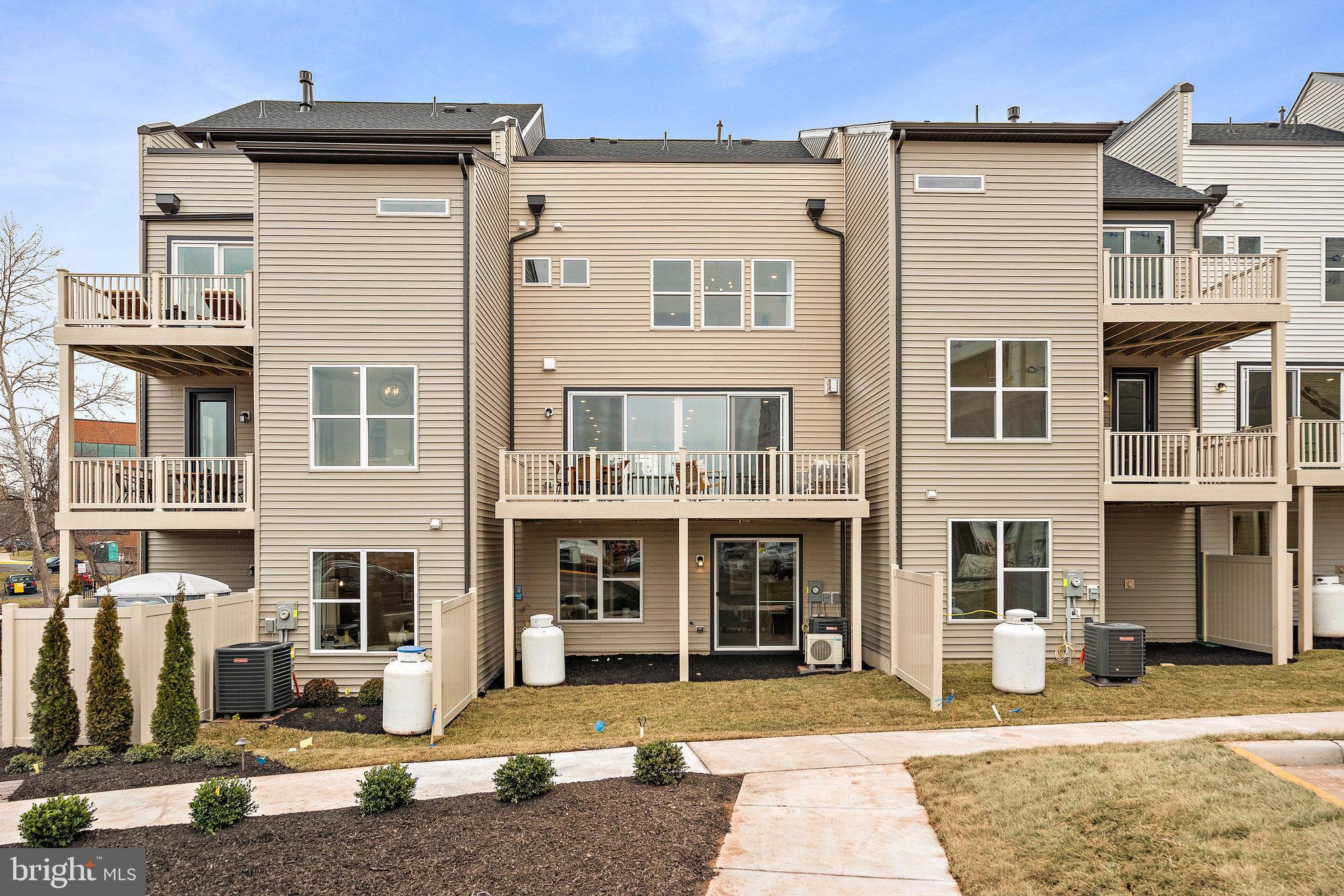 THE BOULEVARDS AT WESTFIELDS - Residential