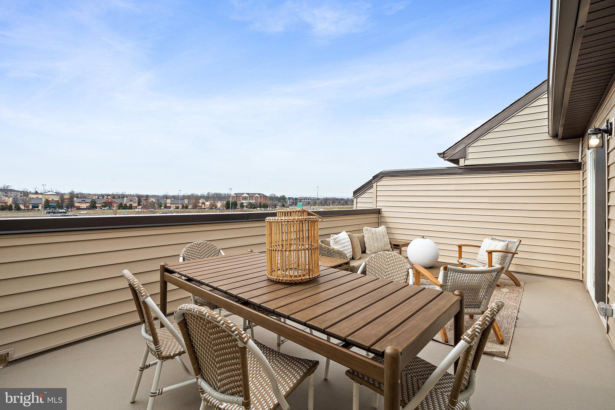 THE BOULEVARDS AT WESTFIELDS - Residential