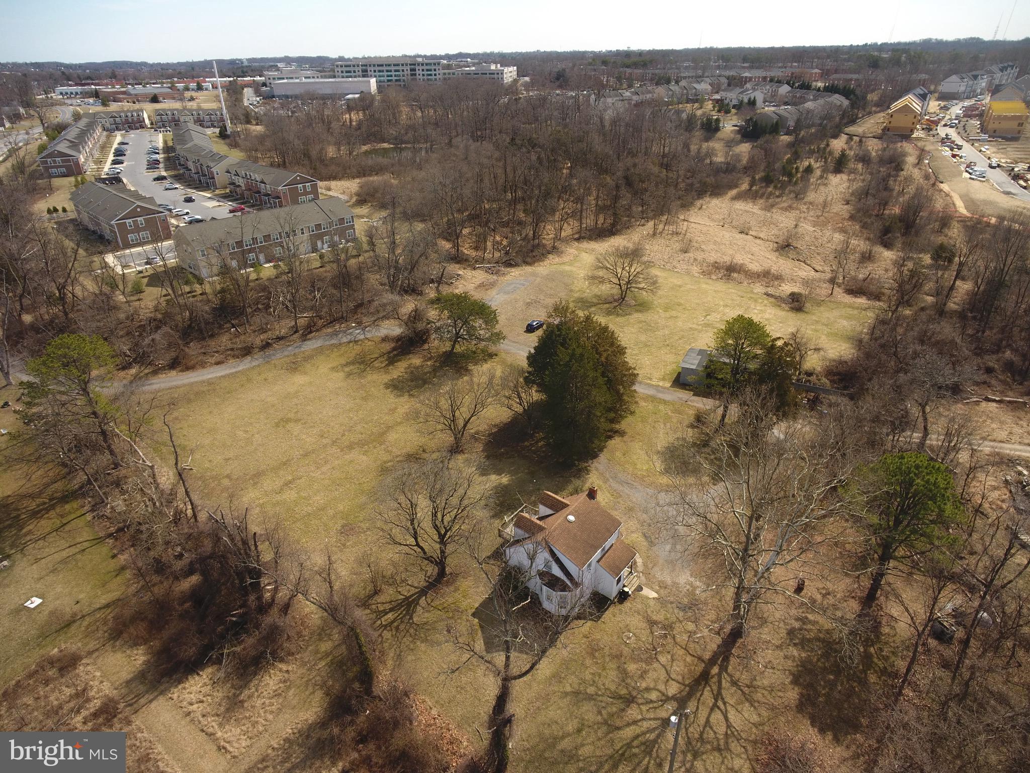 WOODLAWN - Land
