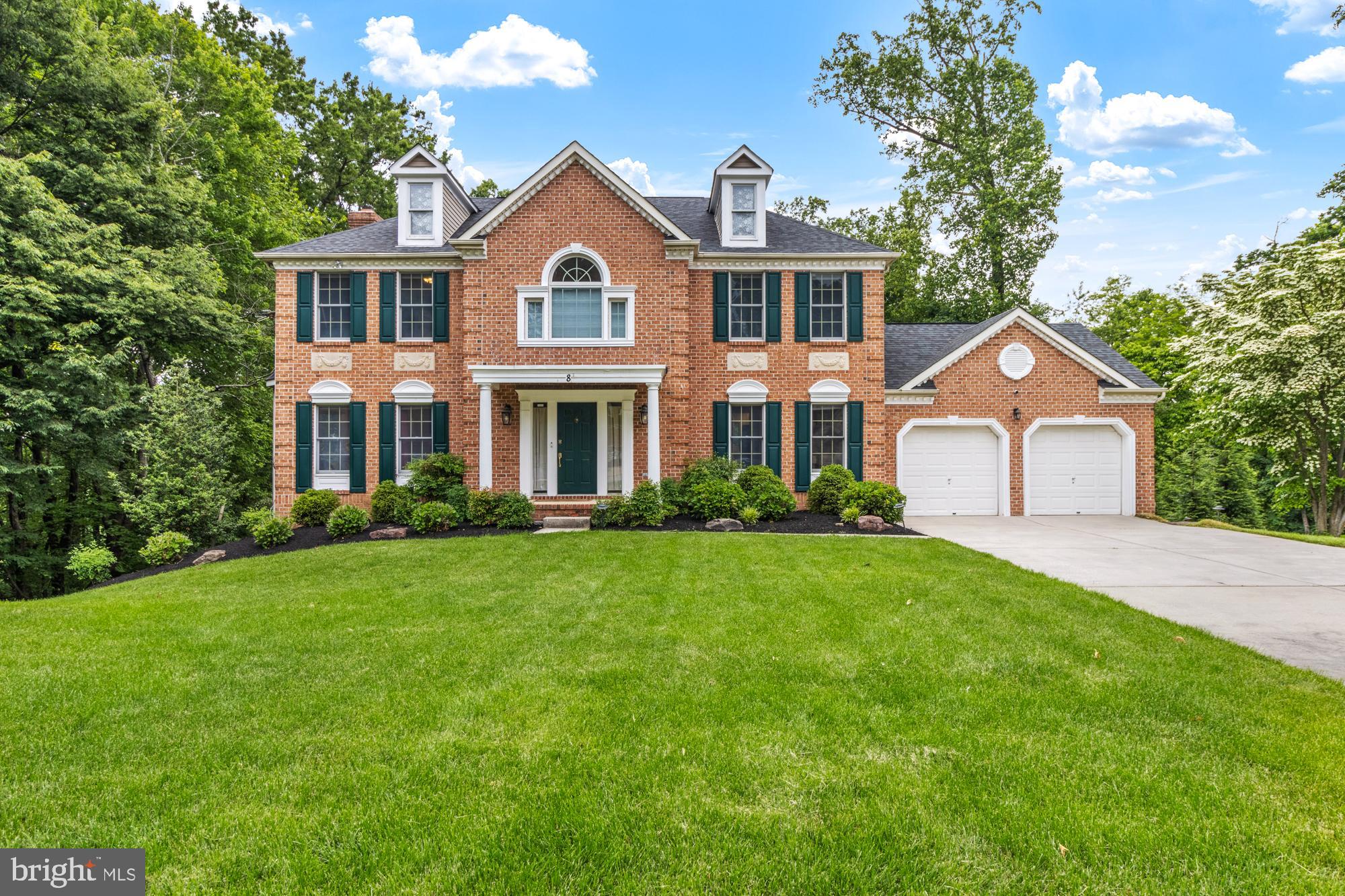 CROMWELL WOODS - Residential