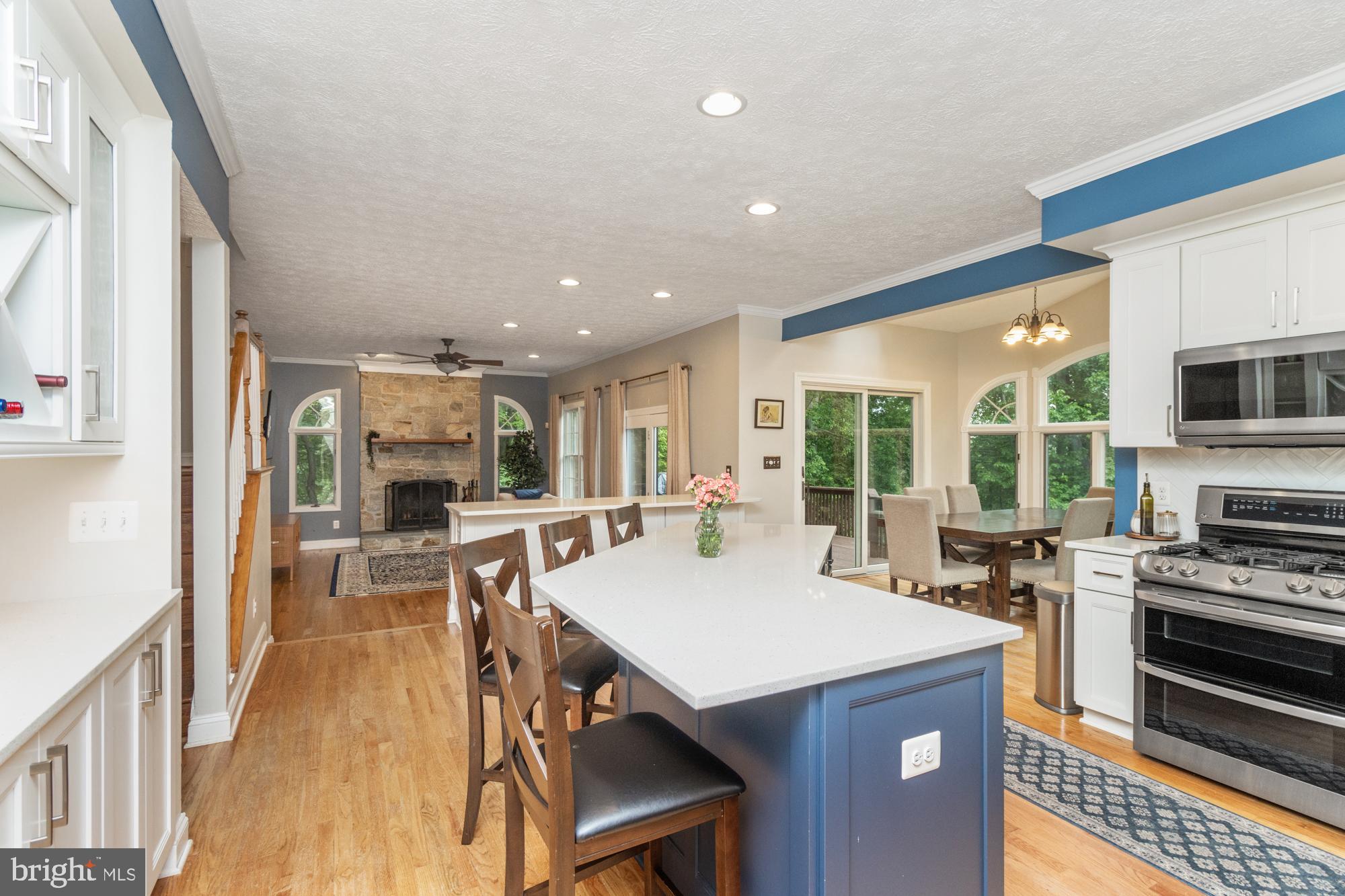 CROMWELL WOODS - Residential