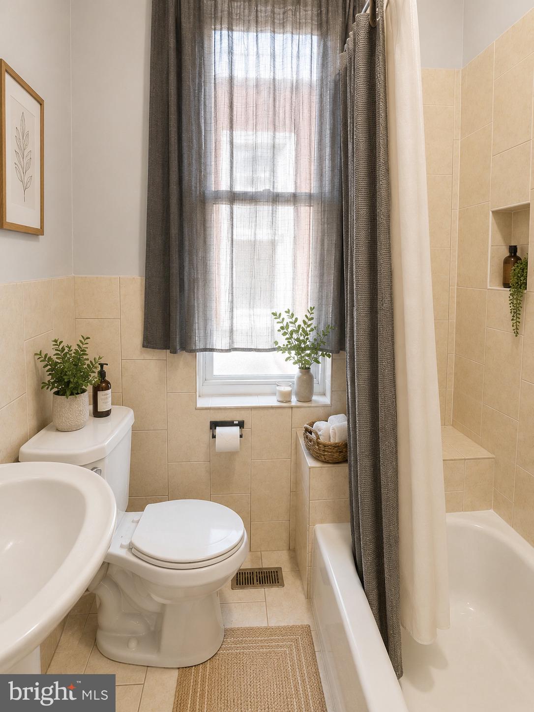 PHILADELPHIA (SOUTHWEST) - Residential