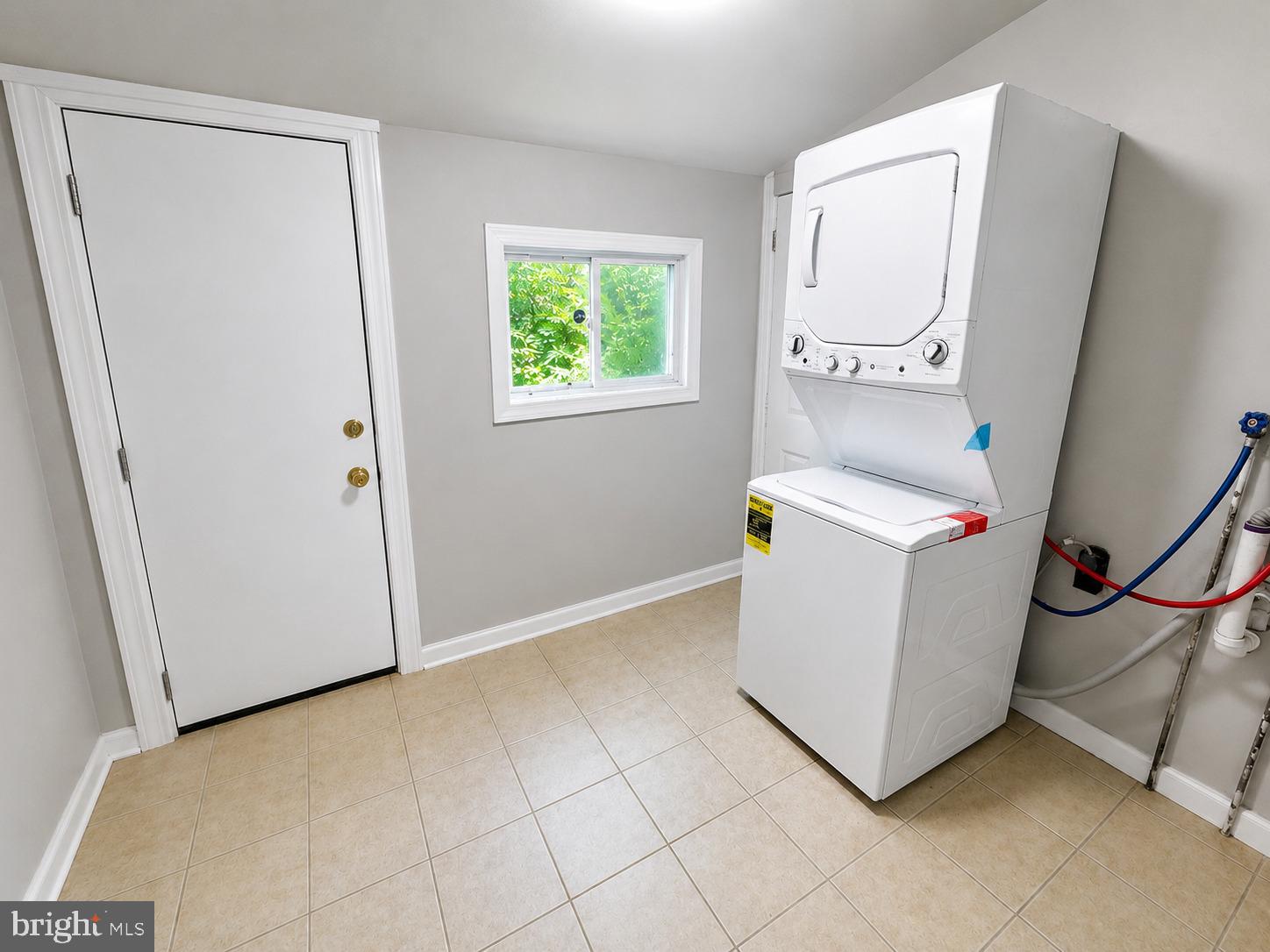 PHILADELPHIA (SOUTHWEST) - Residential