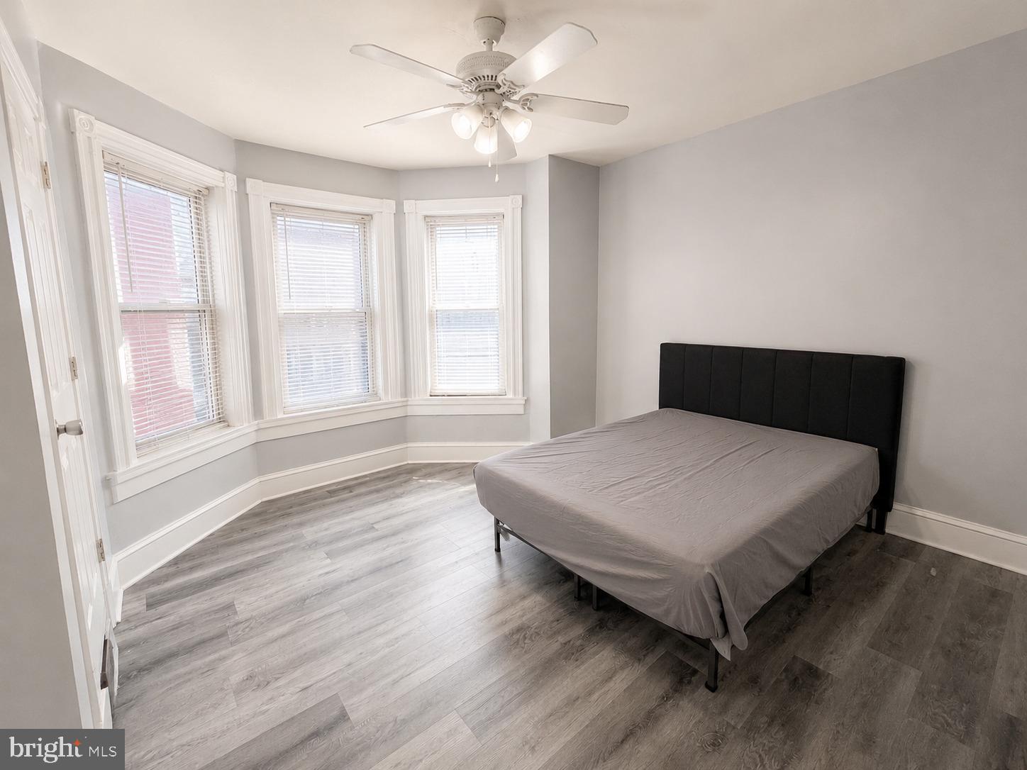 PHILADELPHIA (SOUTHWEST) - Residential
