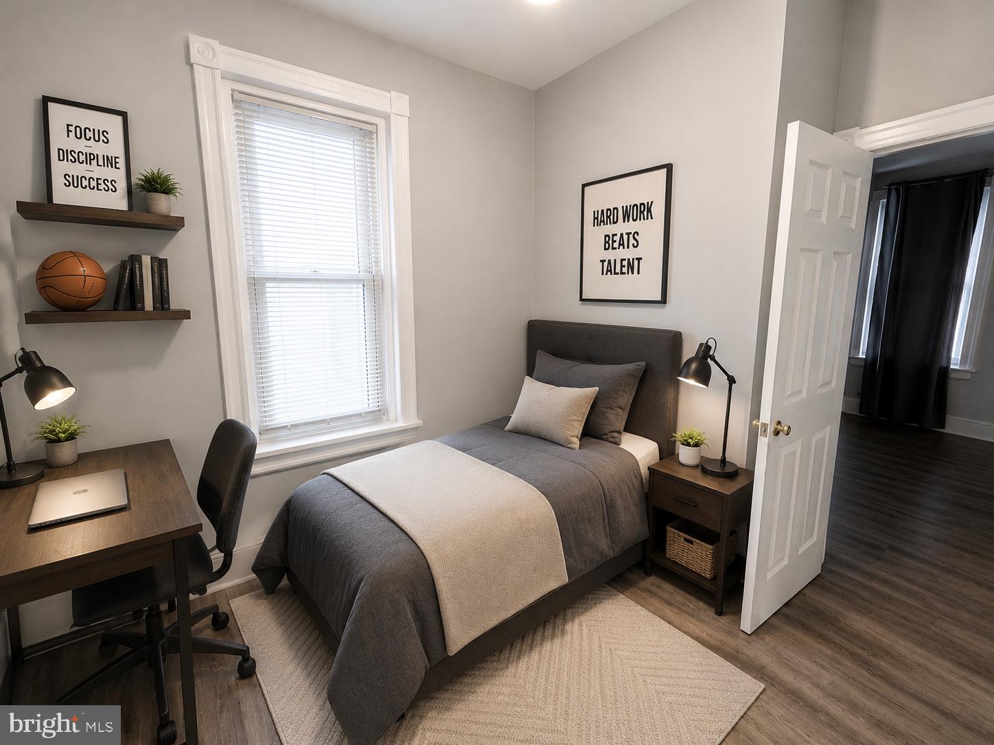 PHILADELPHIA (SOUTHWEST) - Residential