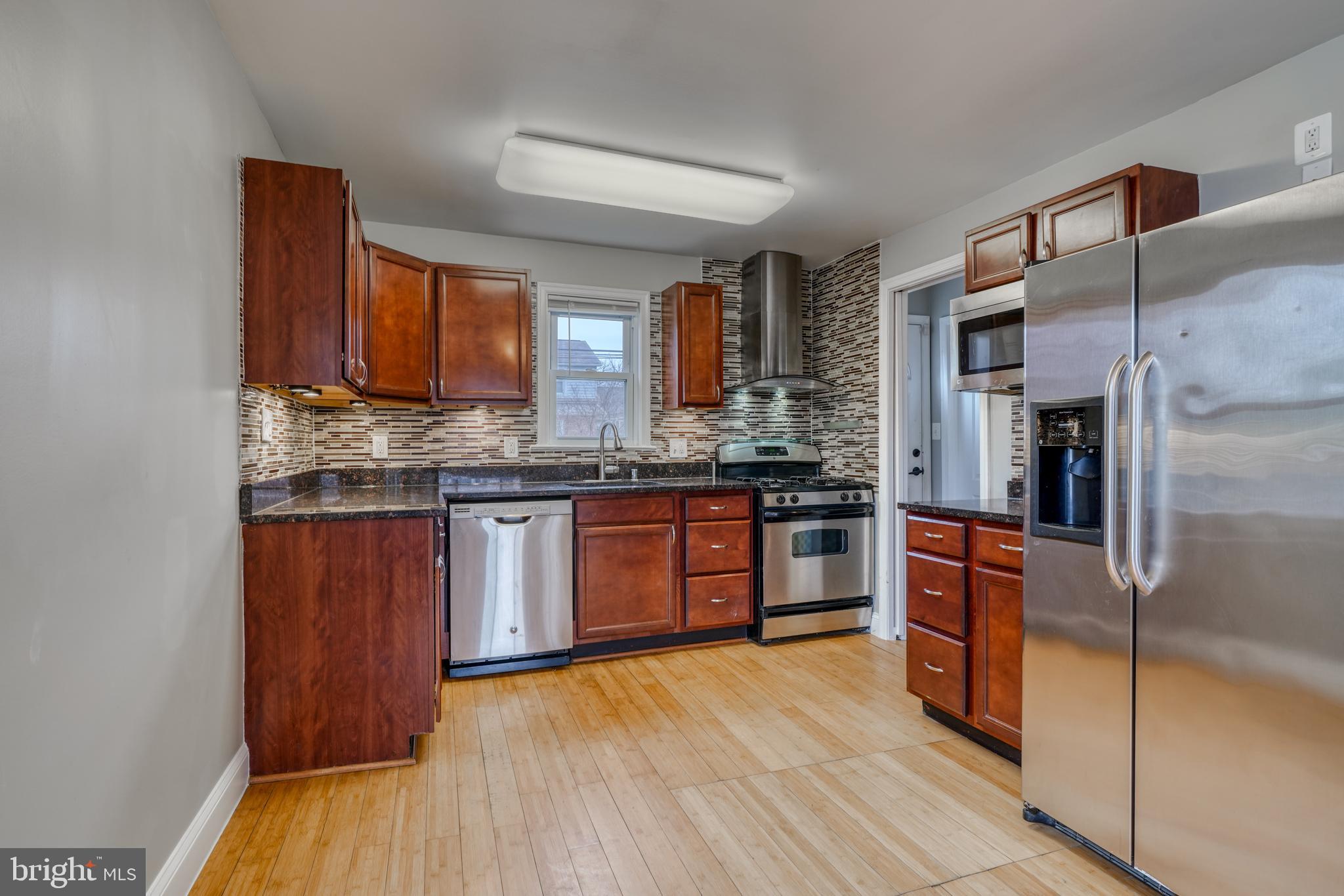 COLGATE PARK - Residential