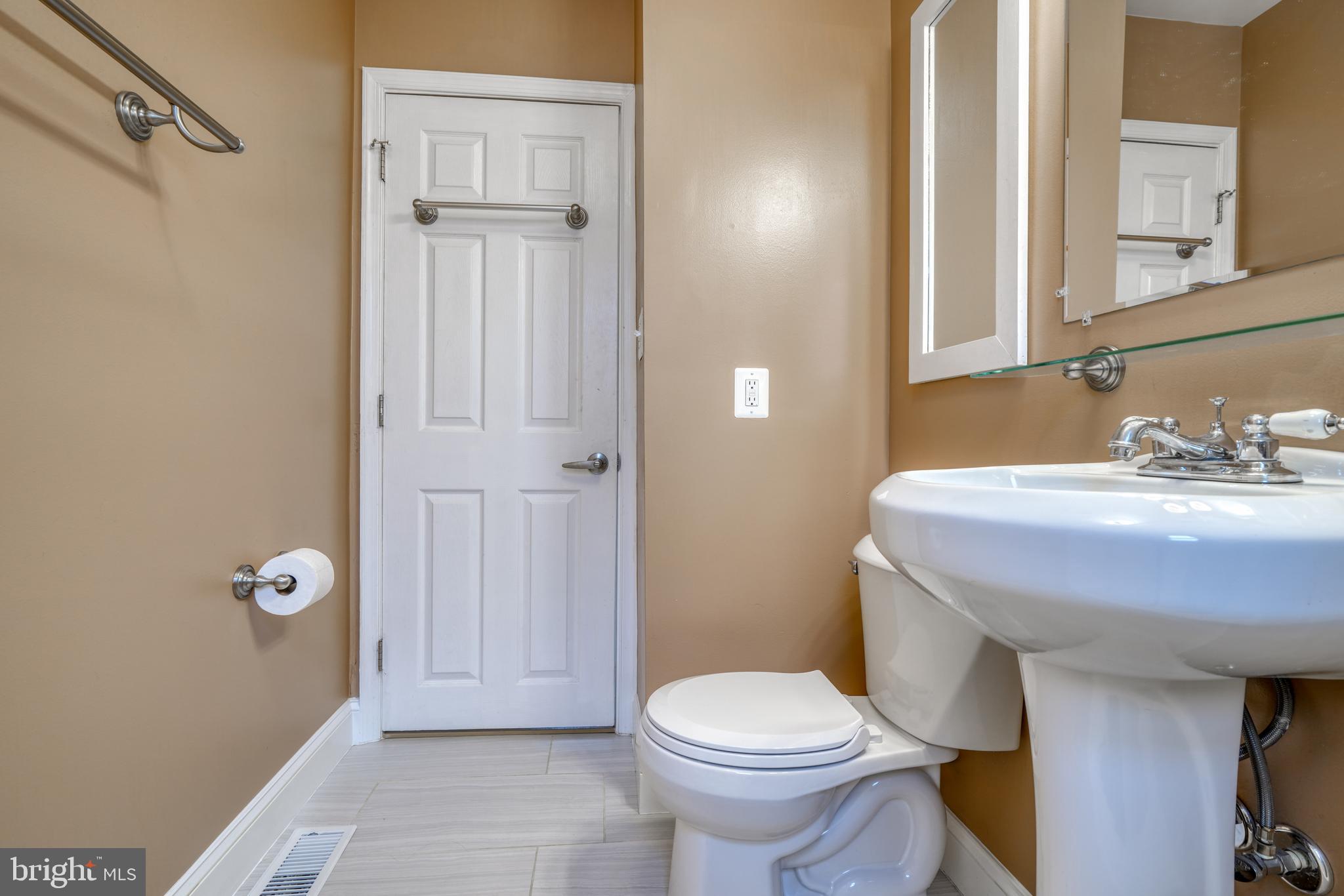 COLGATE PARK - Residential