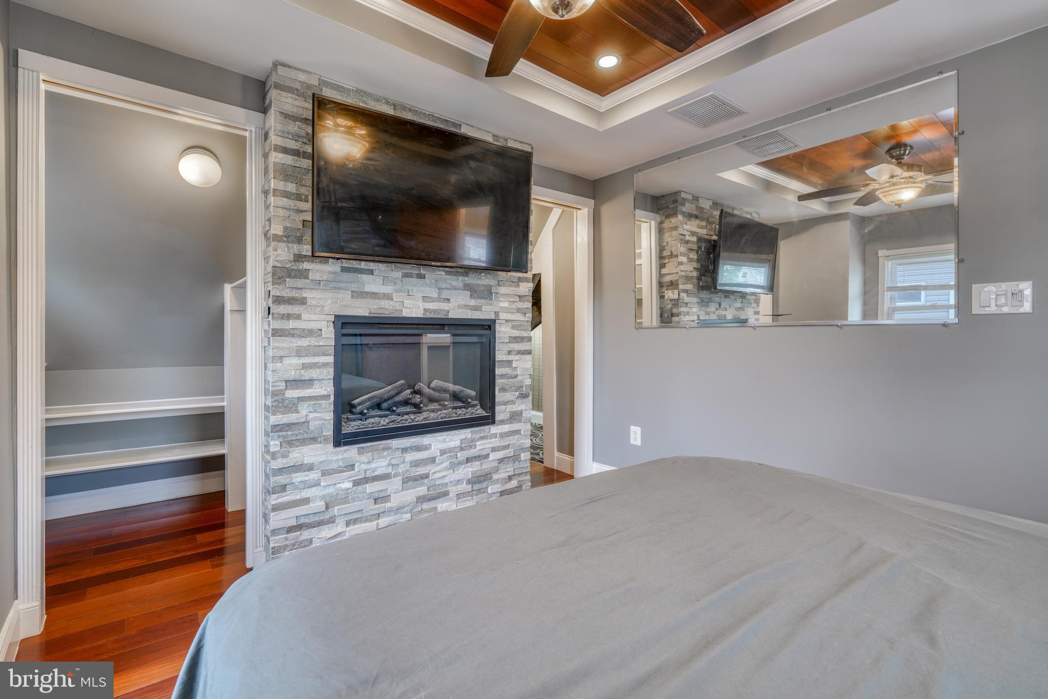 COLGATE PARK - Residential