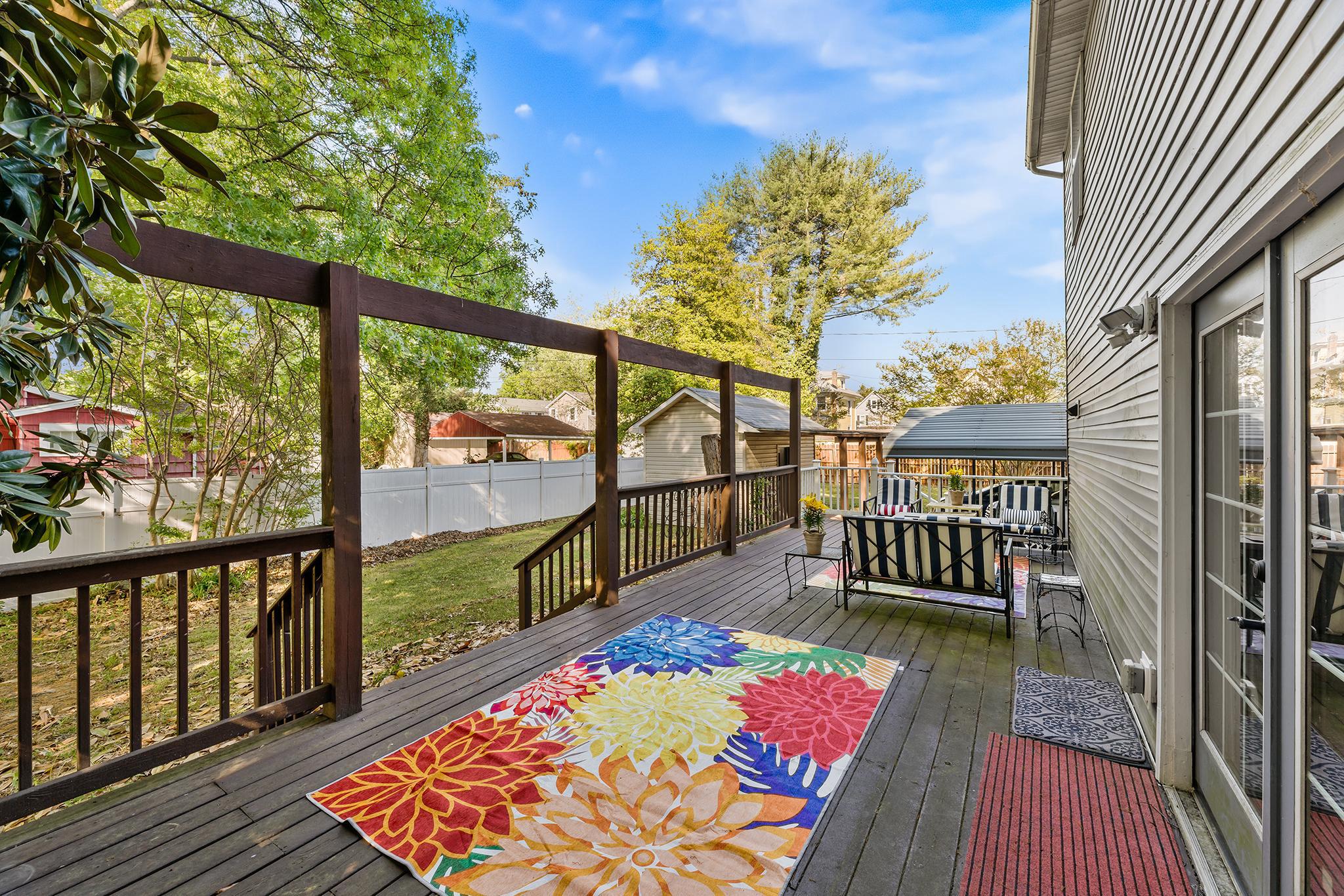 DENTON NARROWS - Residential