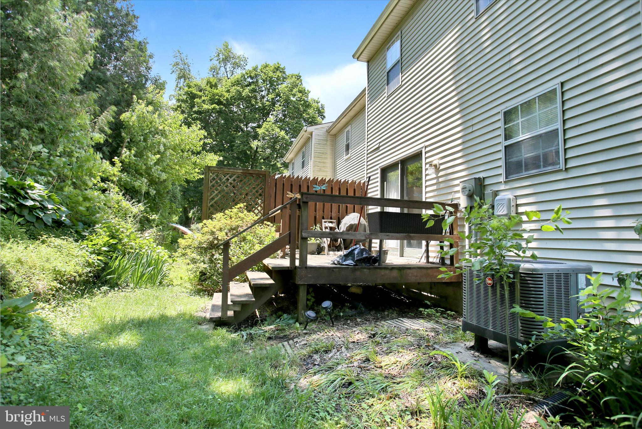 TIMSON HILL - Residential