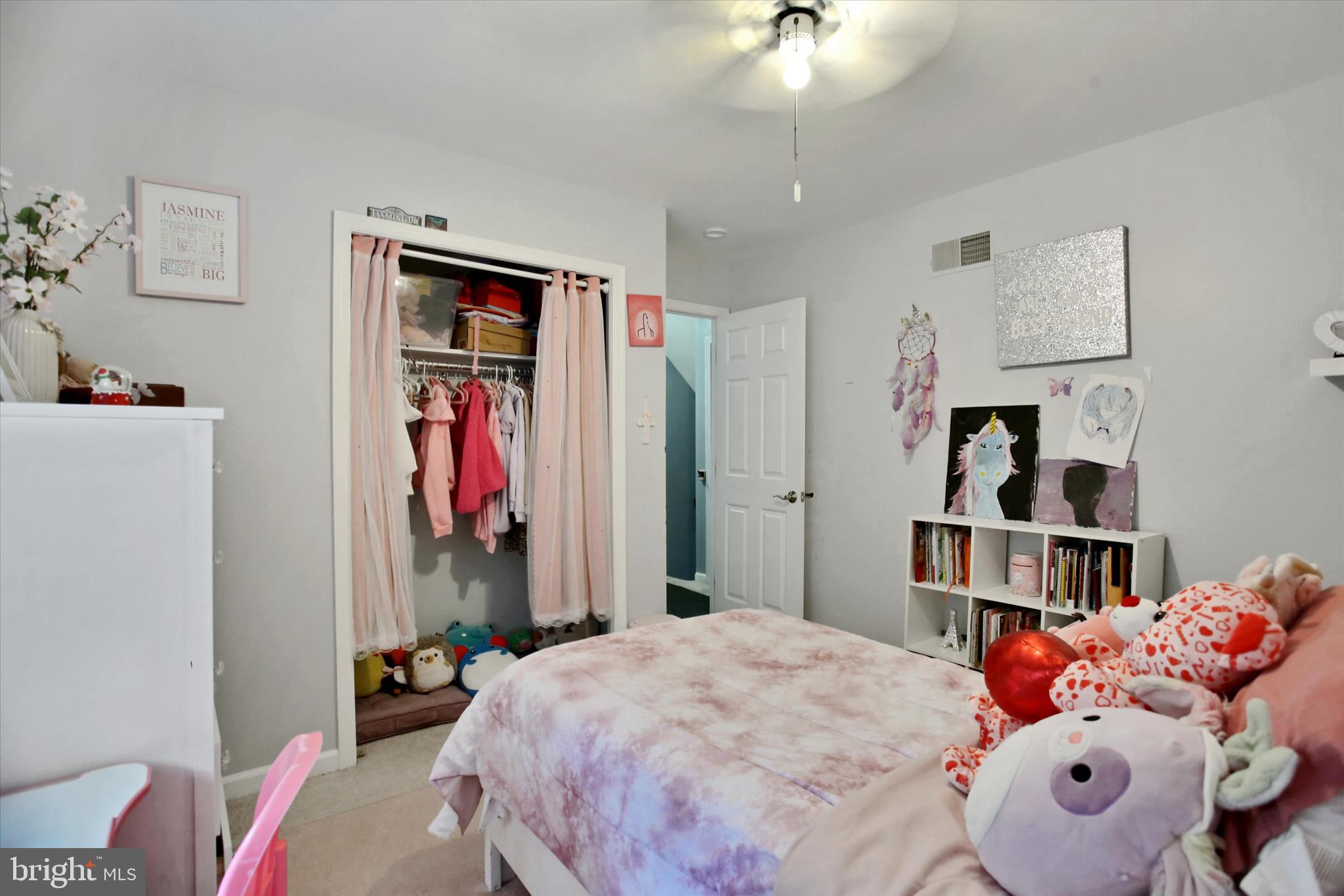 TIMSON HILL - Residential