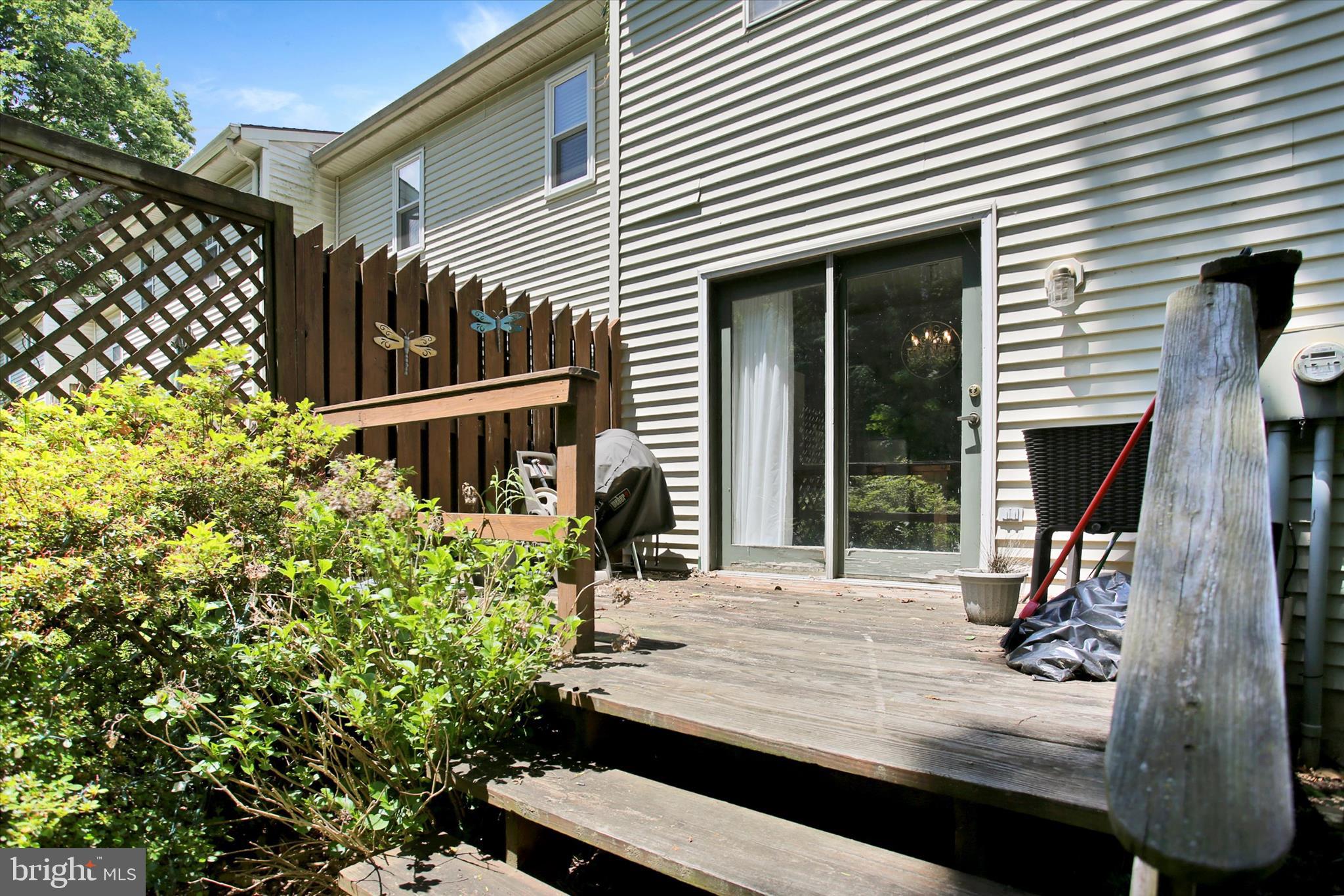 TIMSON HILL - Residential