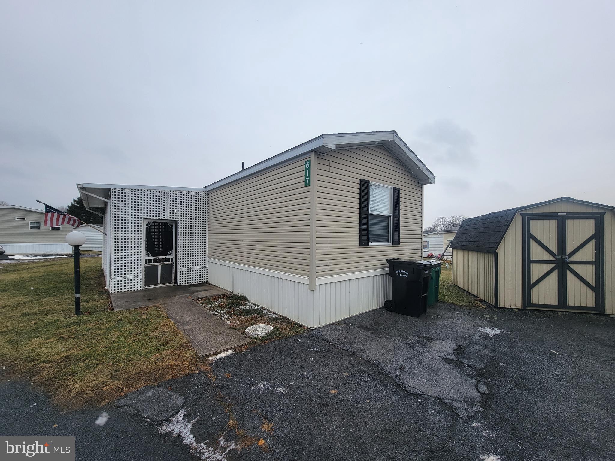 PALM CITY PARK - Residential