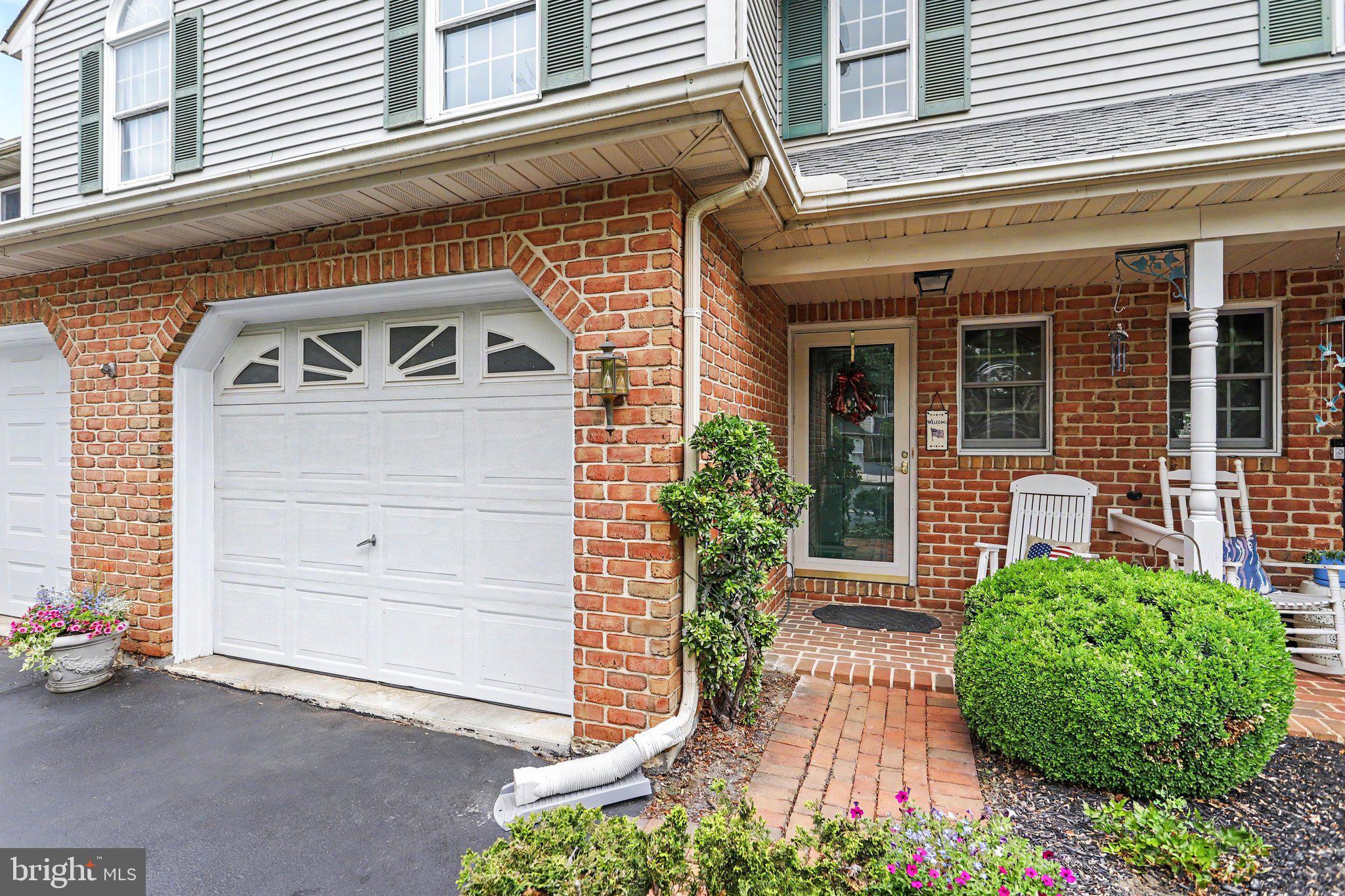 WARWICK TWP - Residential