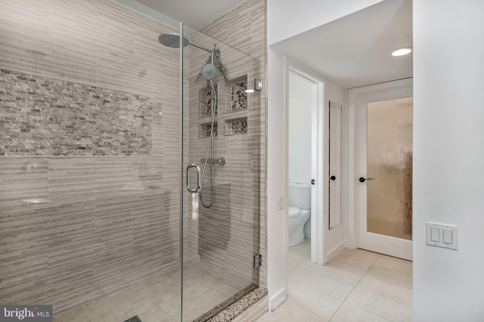 WASHINGTON SQ WEST - Residential