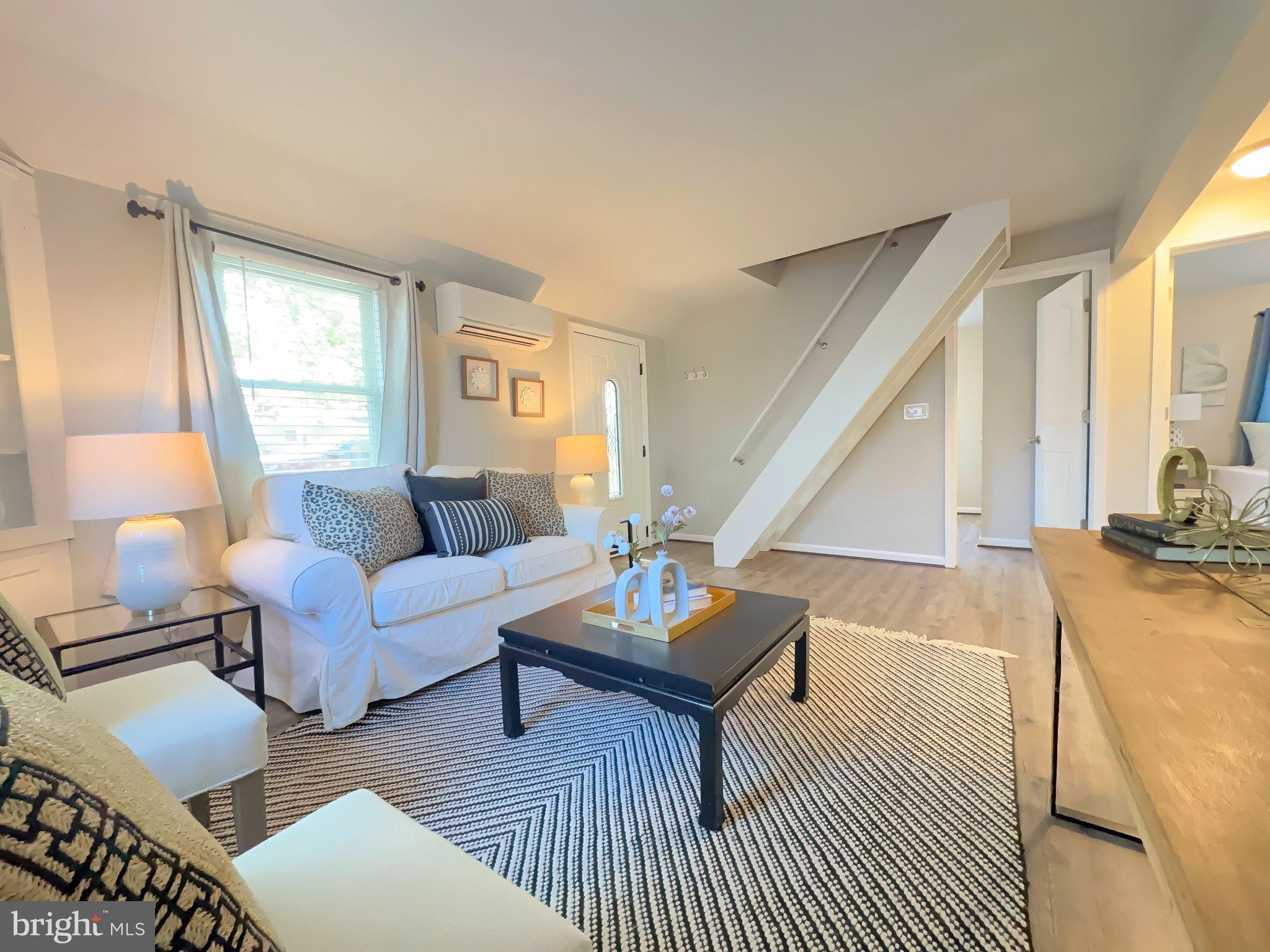WATERSEDGE - Residential
