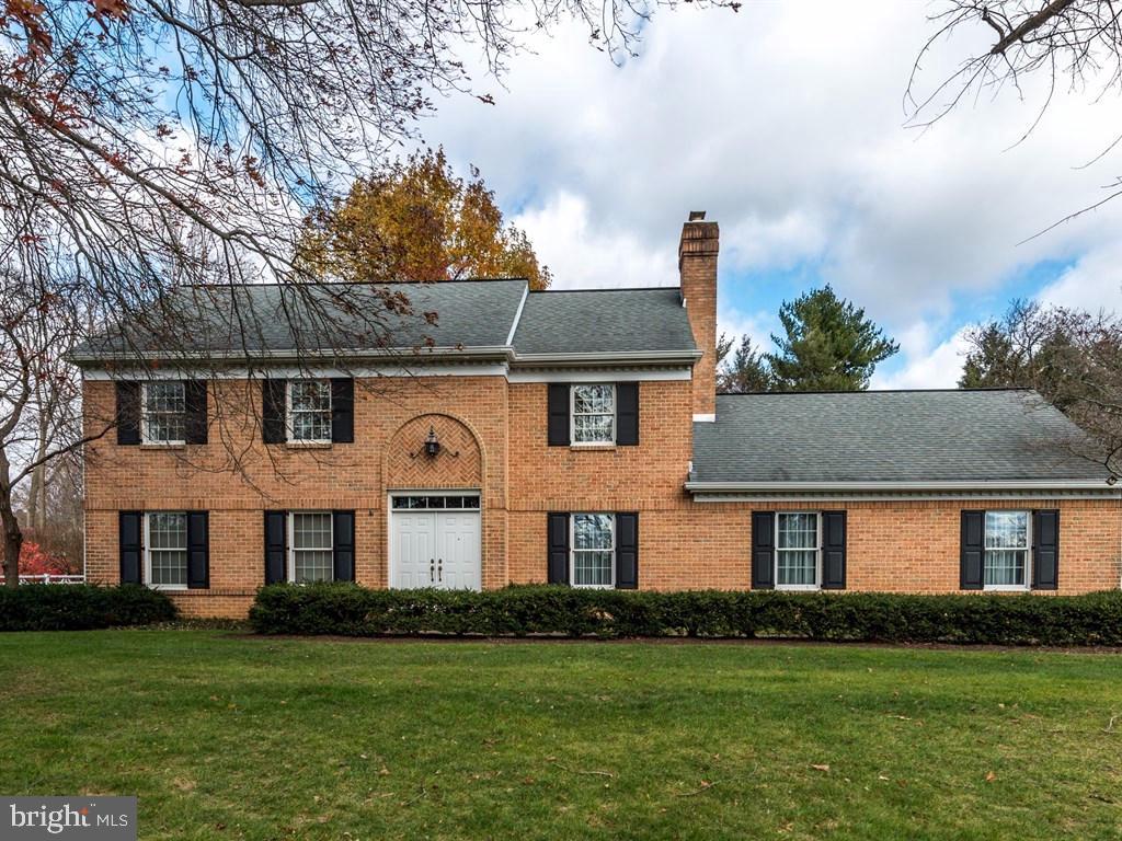 Nicely maintained stately brick home in a well desired neighborhood, good size level lot, new gas heating and central air system, large 3 season room.  1st floor family room plus finished basement.
